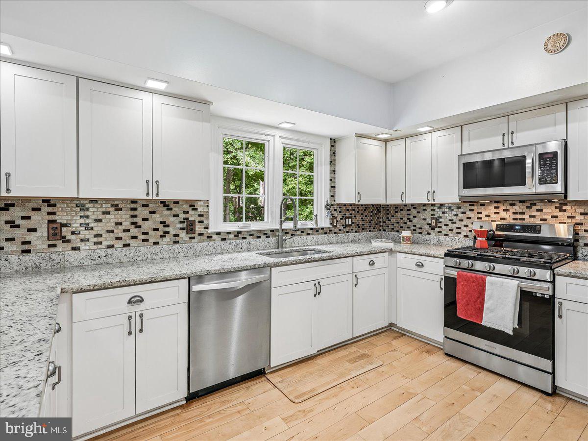 FAIR VIEW WOODS - Residential