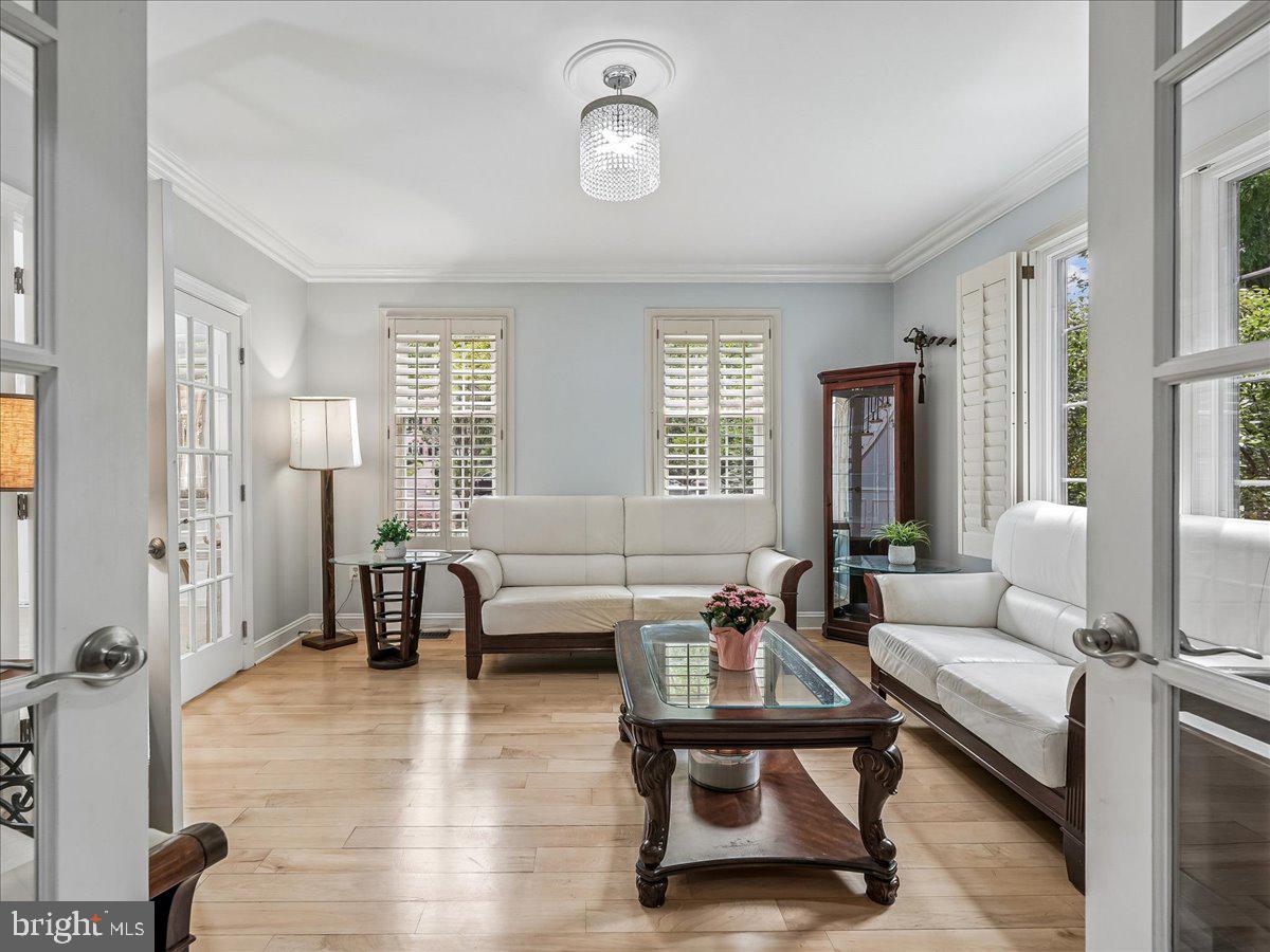 FAIR VIEW WOODS - Residential