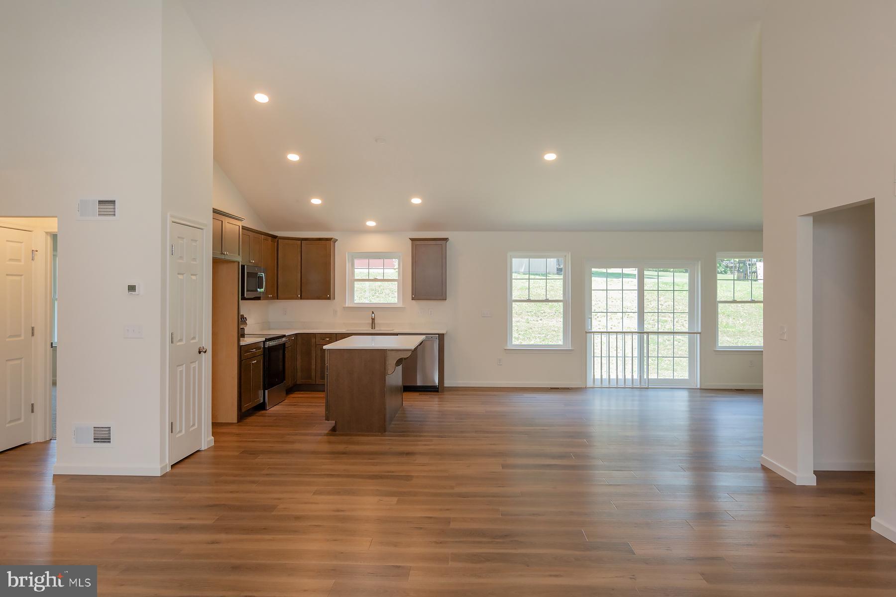HIDDEN VALLEY ESTATES - Residential