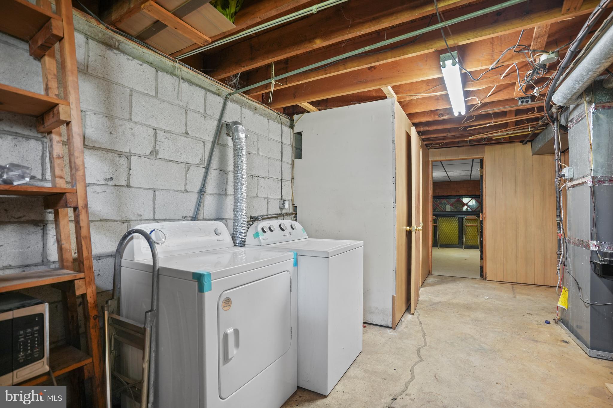 AMBERLY WEST - Residential
