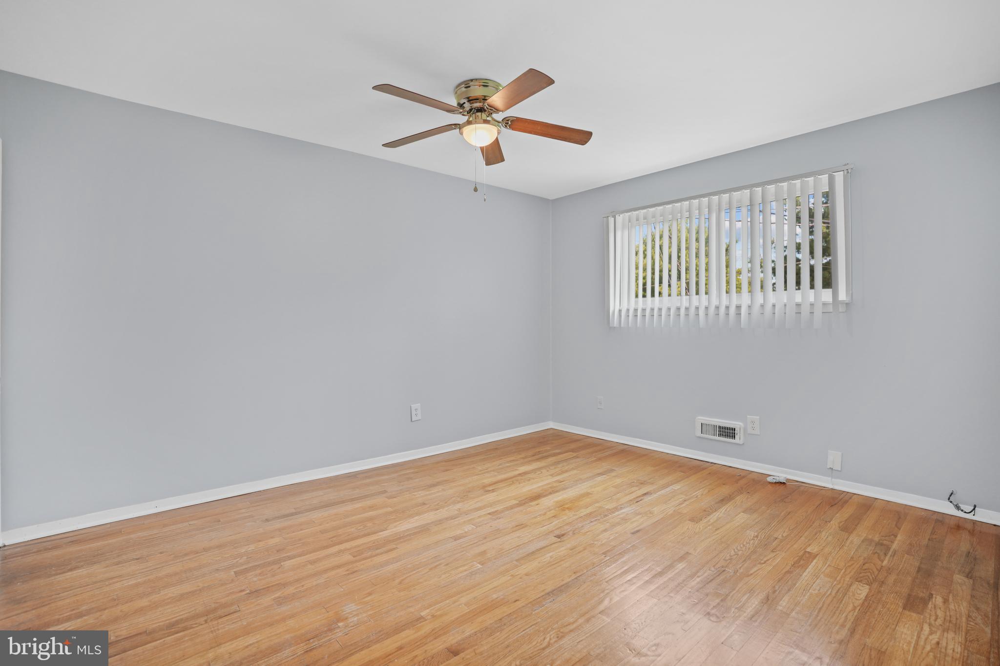 AMBERLY WEST - Residential