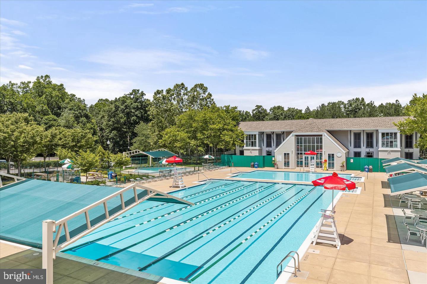 RUSSETT - Residential