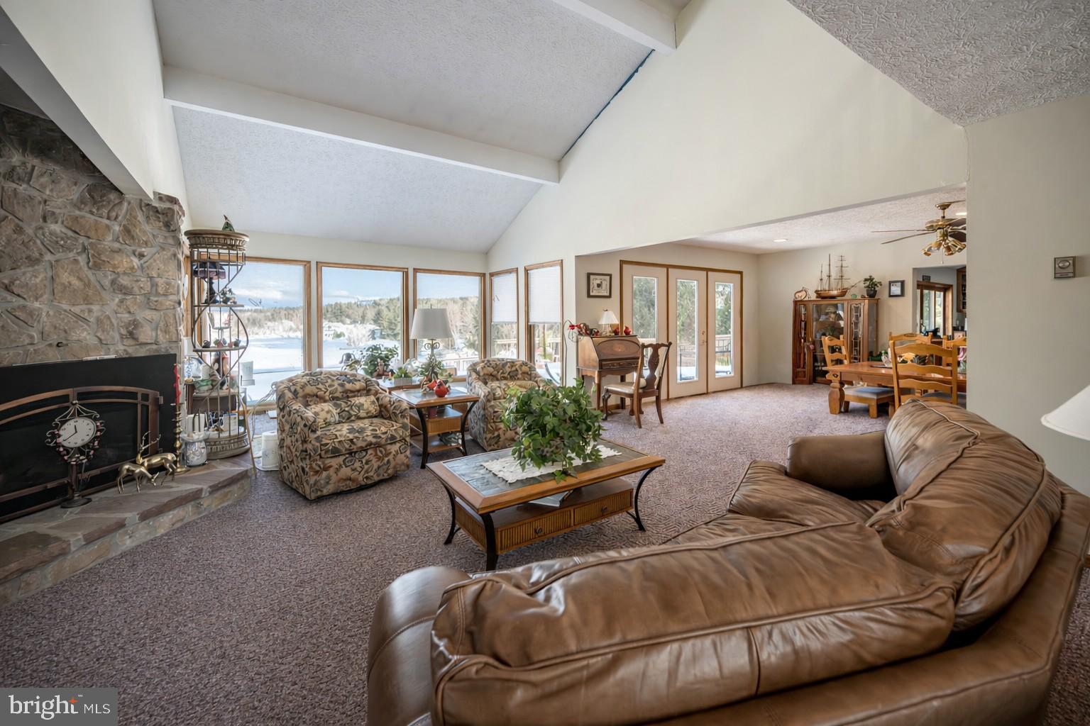 DEEP CREEK LAKE - Residential