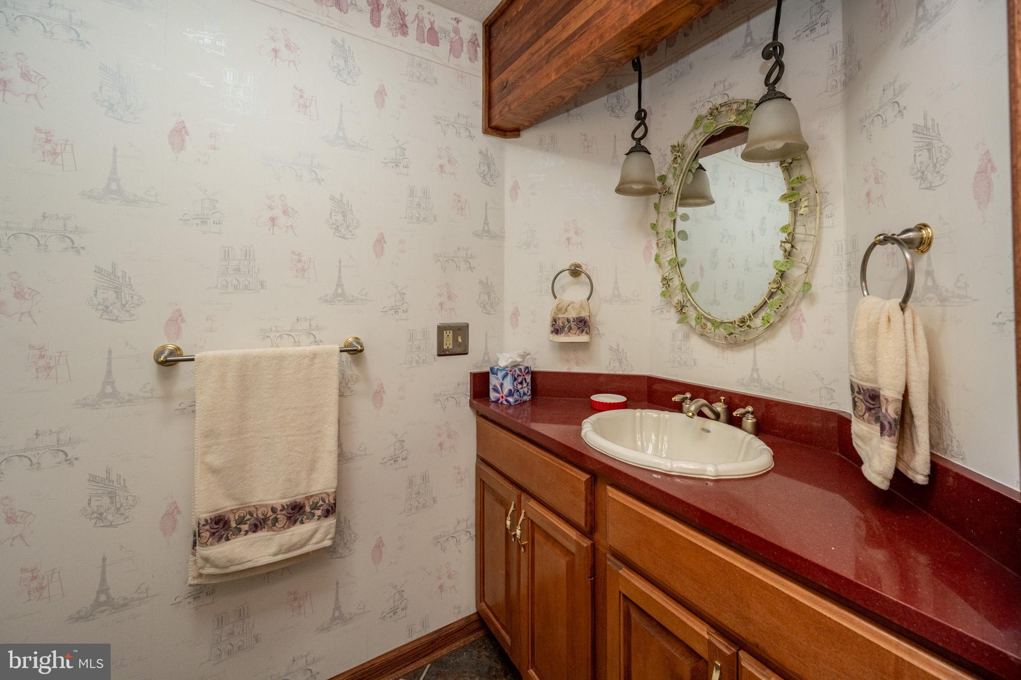 DEEP CREEK LAKE - Residential
