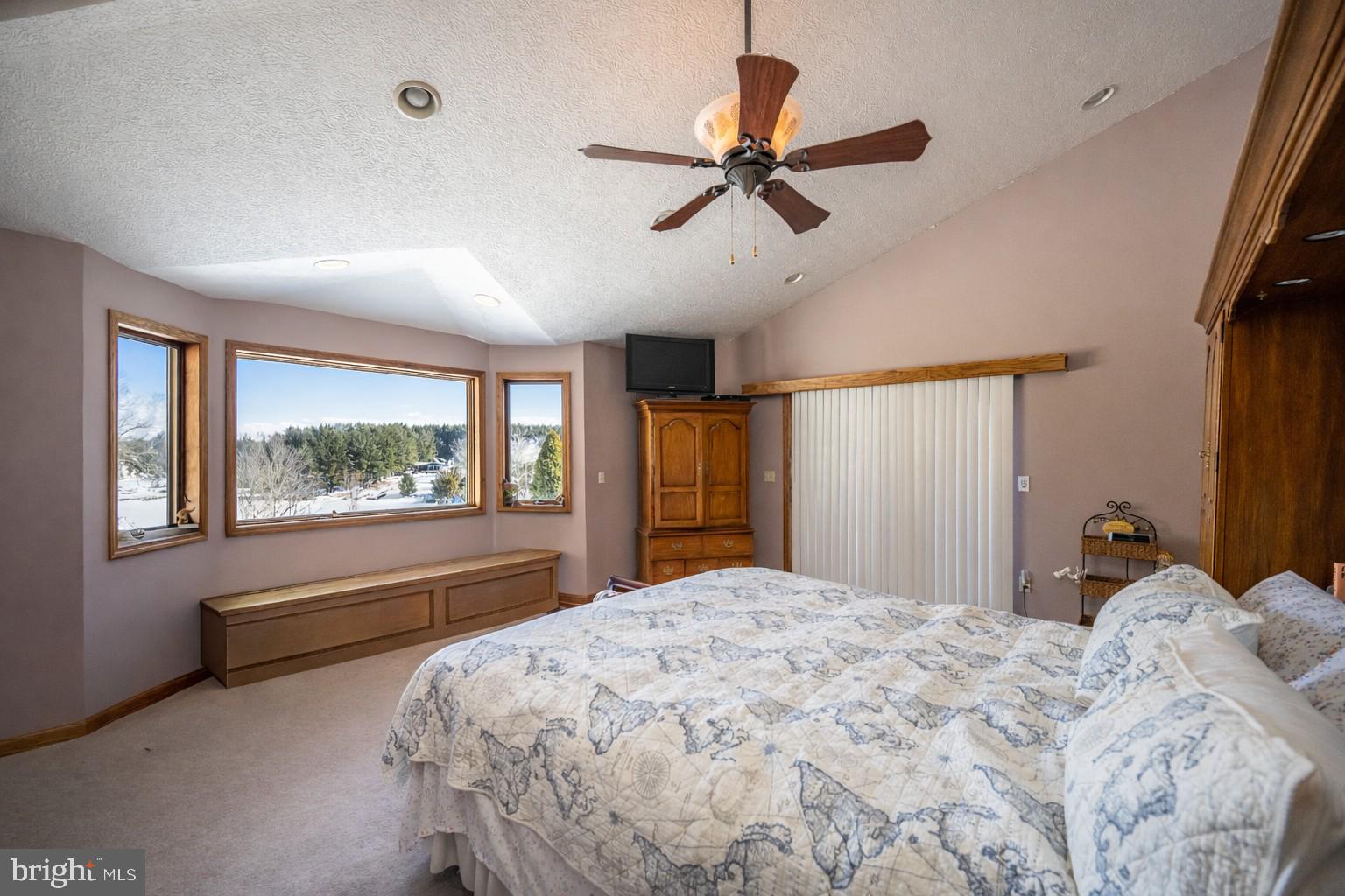 DEEP CREEK LAKE - Residential