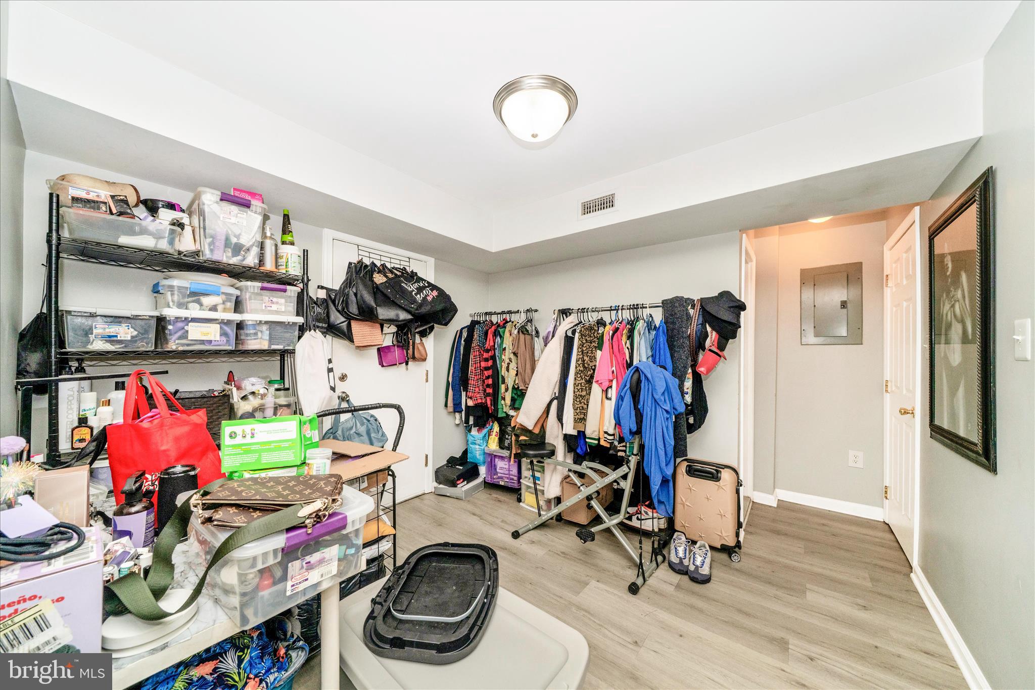 HOLLY HILL CONDOMINIUMS - Residential
