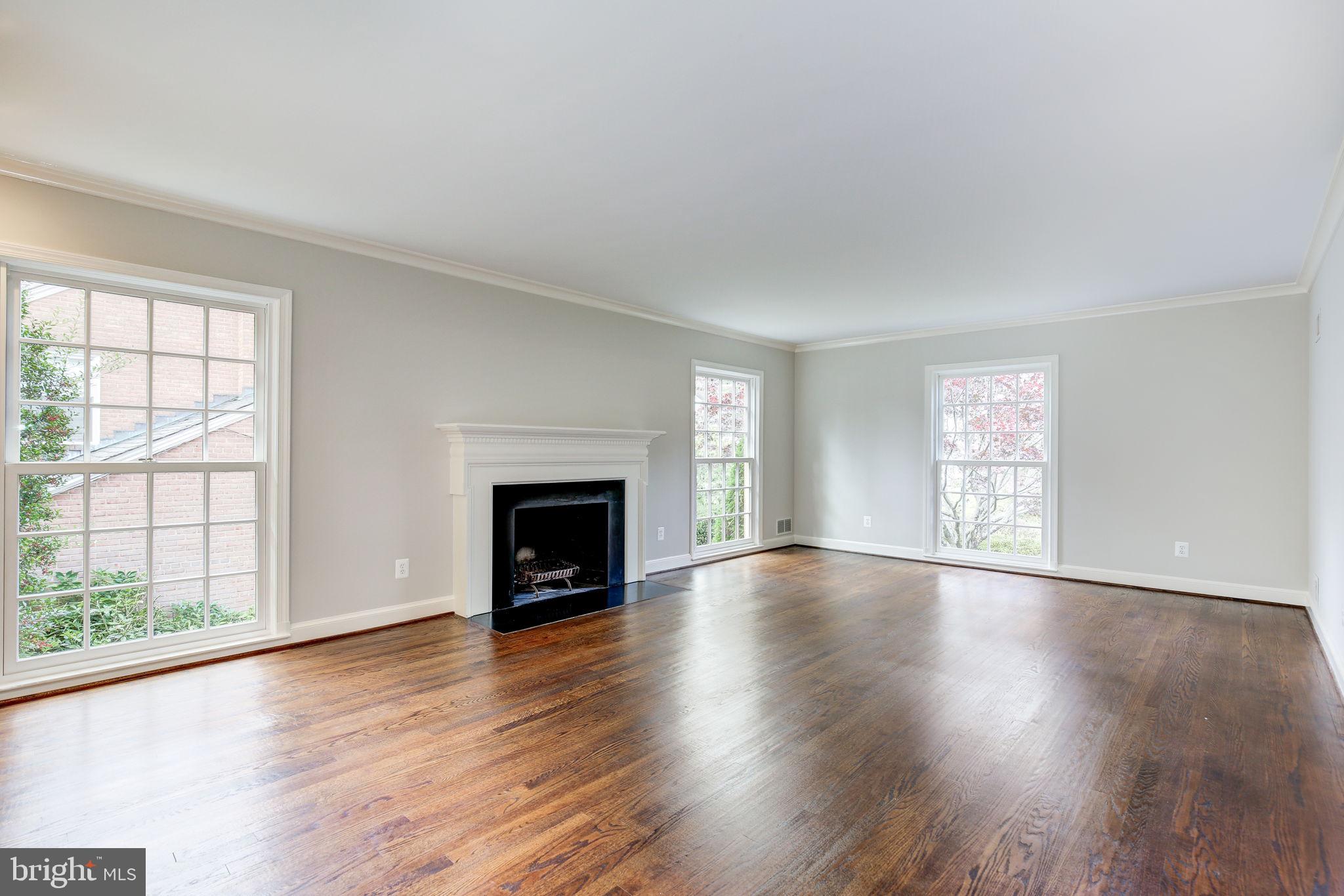 WESTMORELAND HILLS - Residential