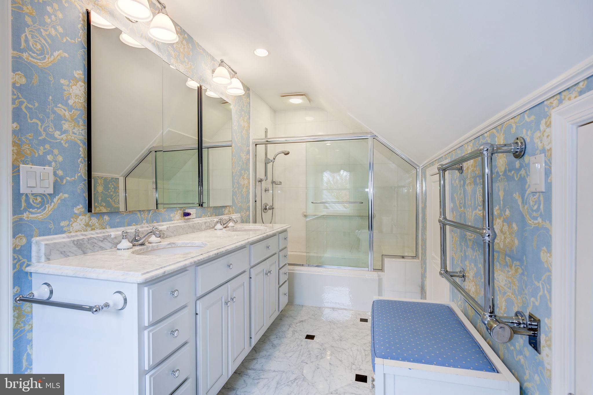 WESTMORELAND HILLS - Residential