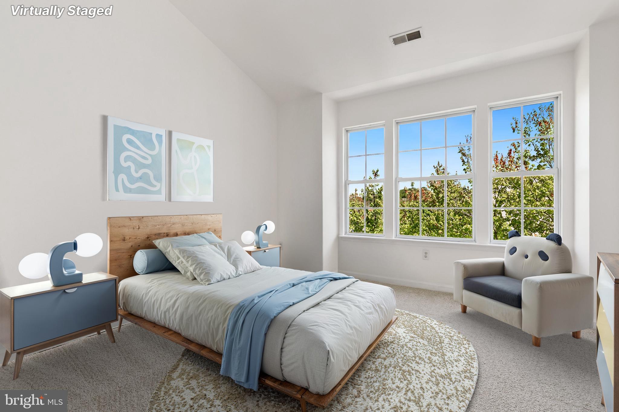 HOLLIFIELD STATION - Residential