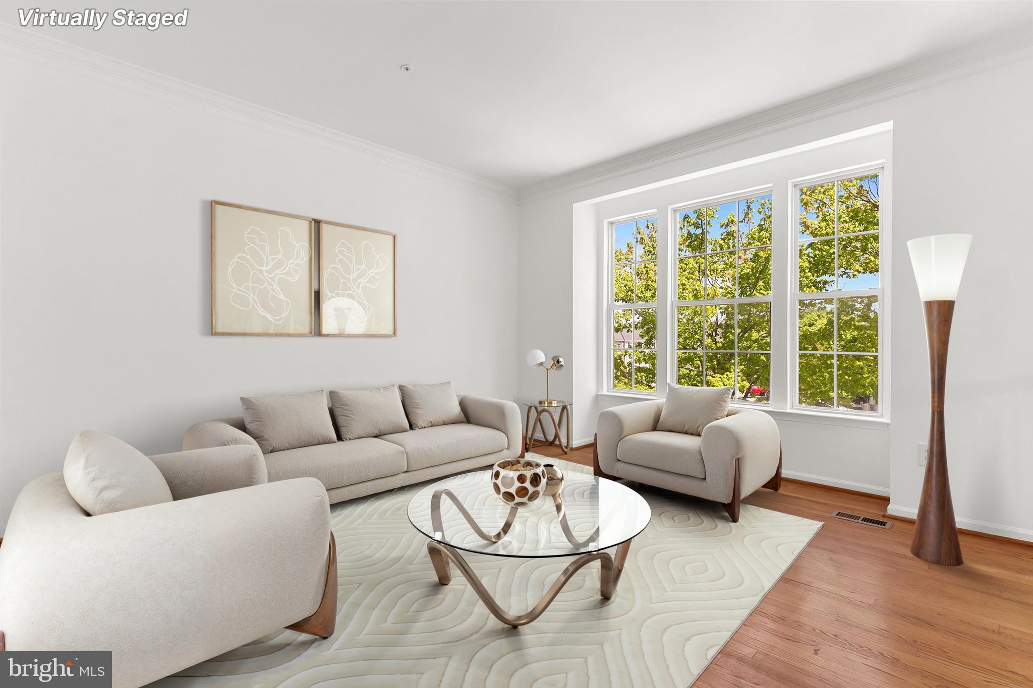 HOLLIFIELD STATION - Residential
