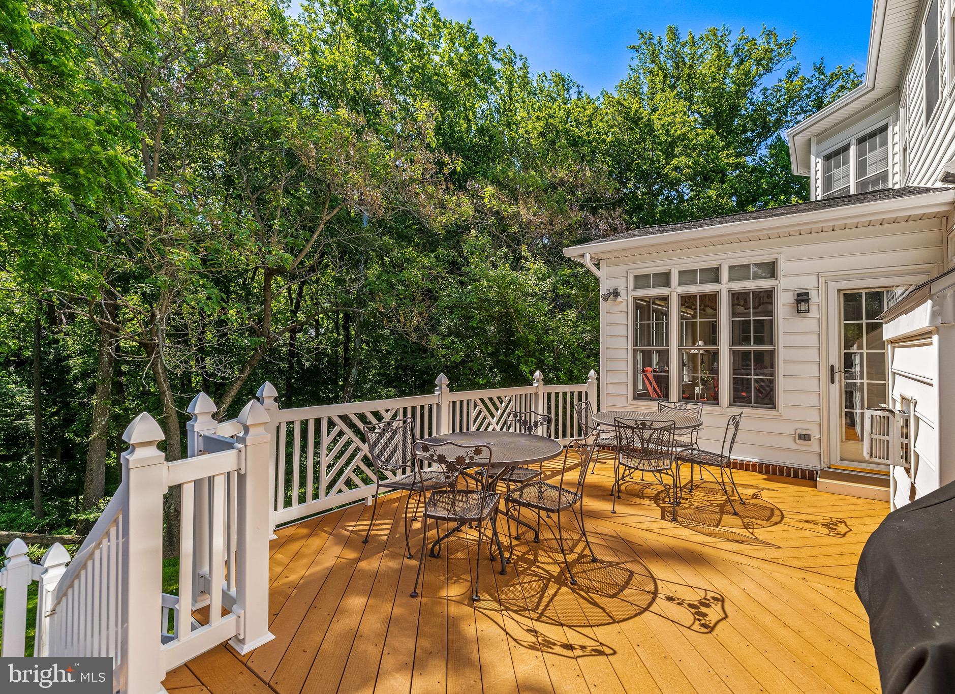 JENIFER RIDGE - Residential