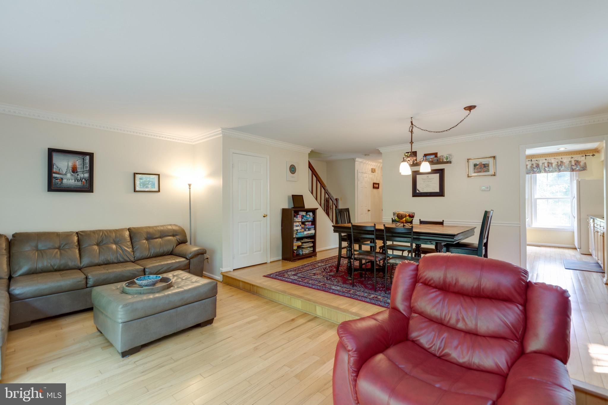 TYSONS TOWNES - Residential Lease