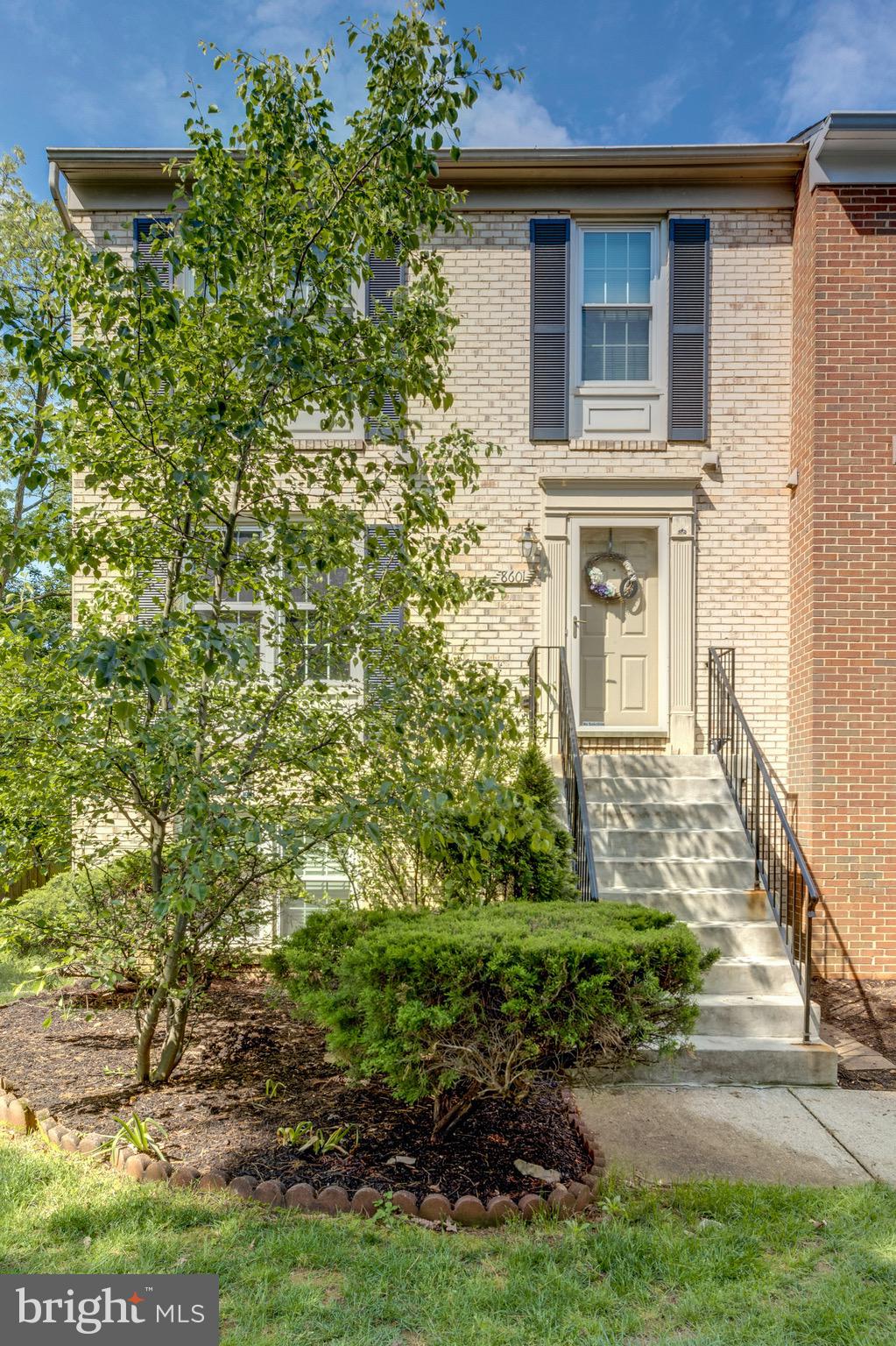 TYSONS TOWNES - Residential Lease
