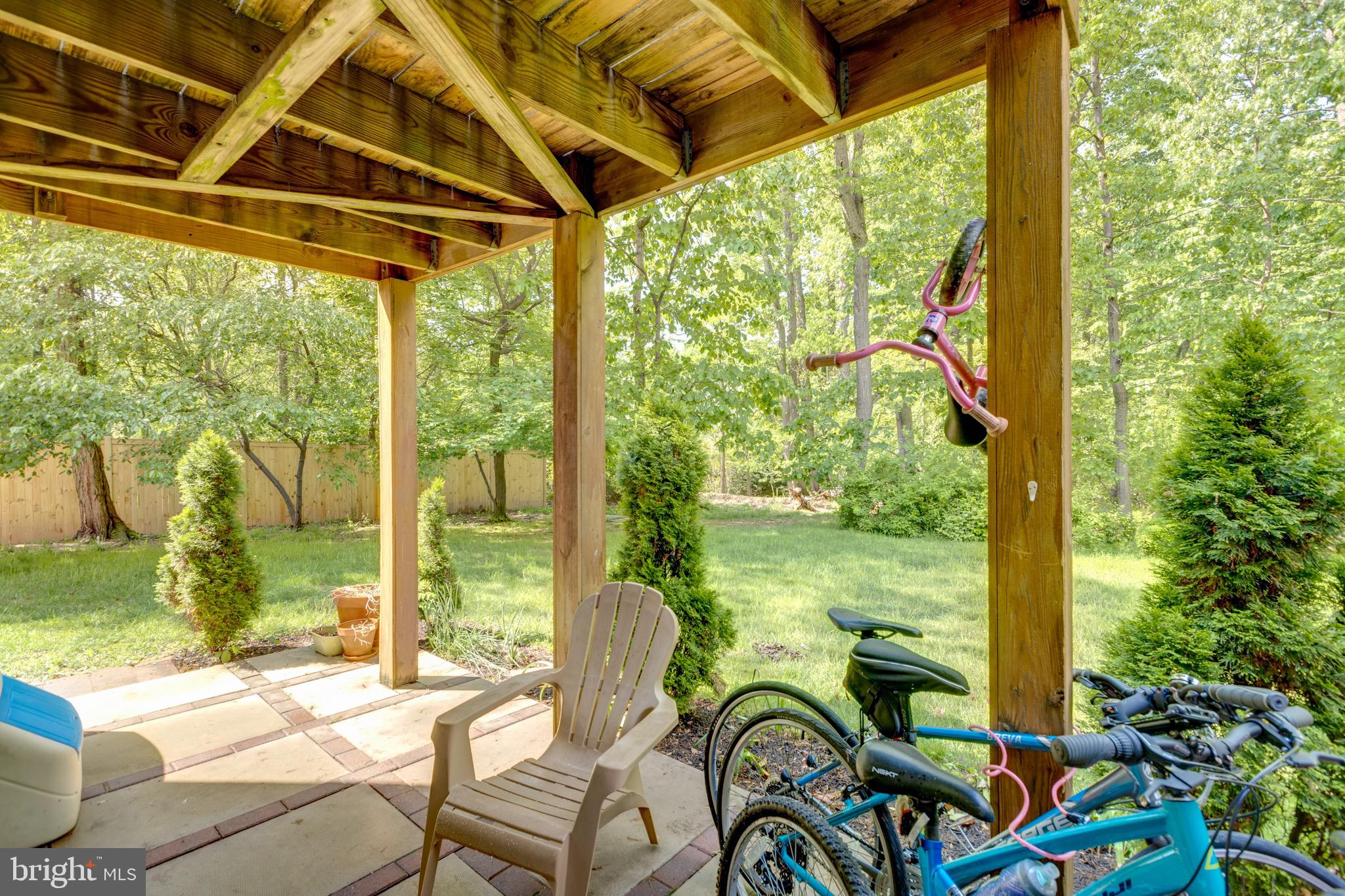 TYSONS TOWNES - Residential Lease