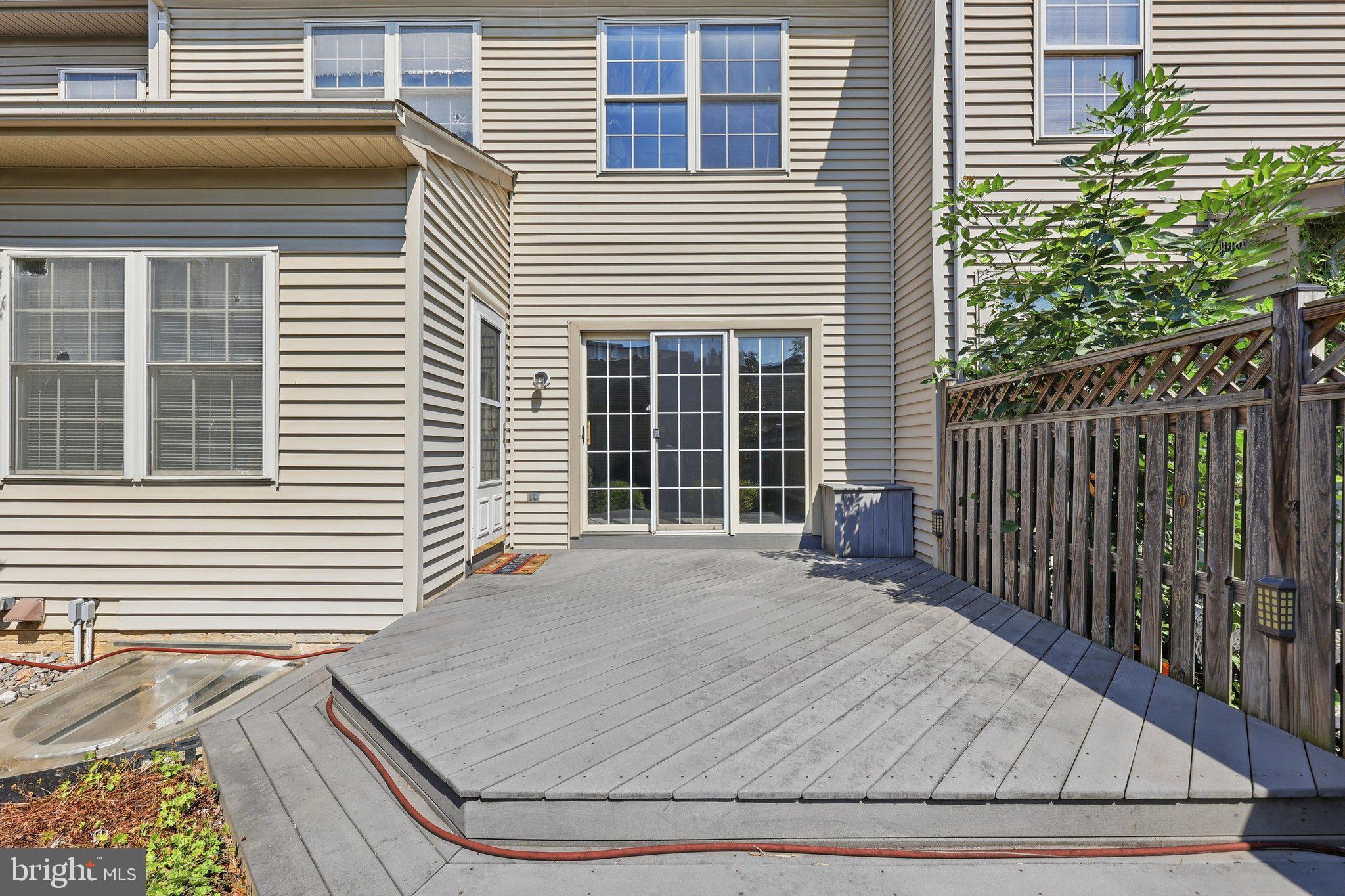 WORMANS MILL - Residential