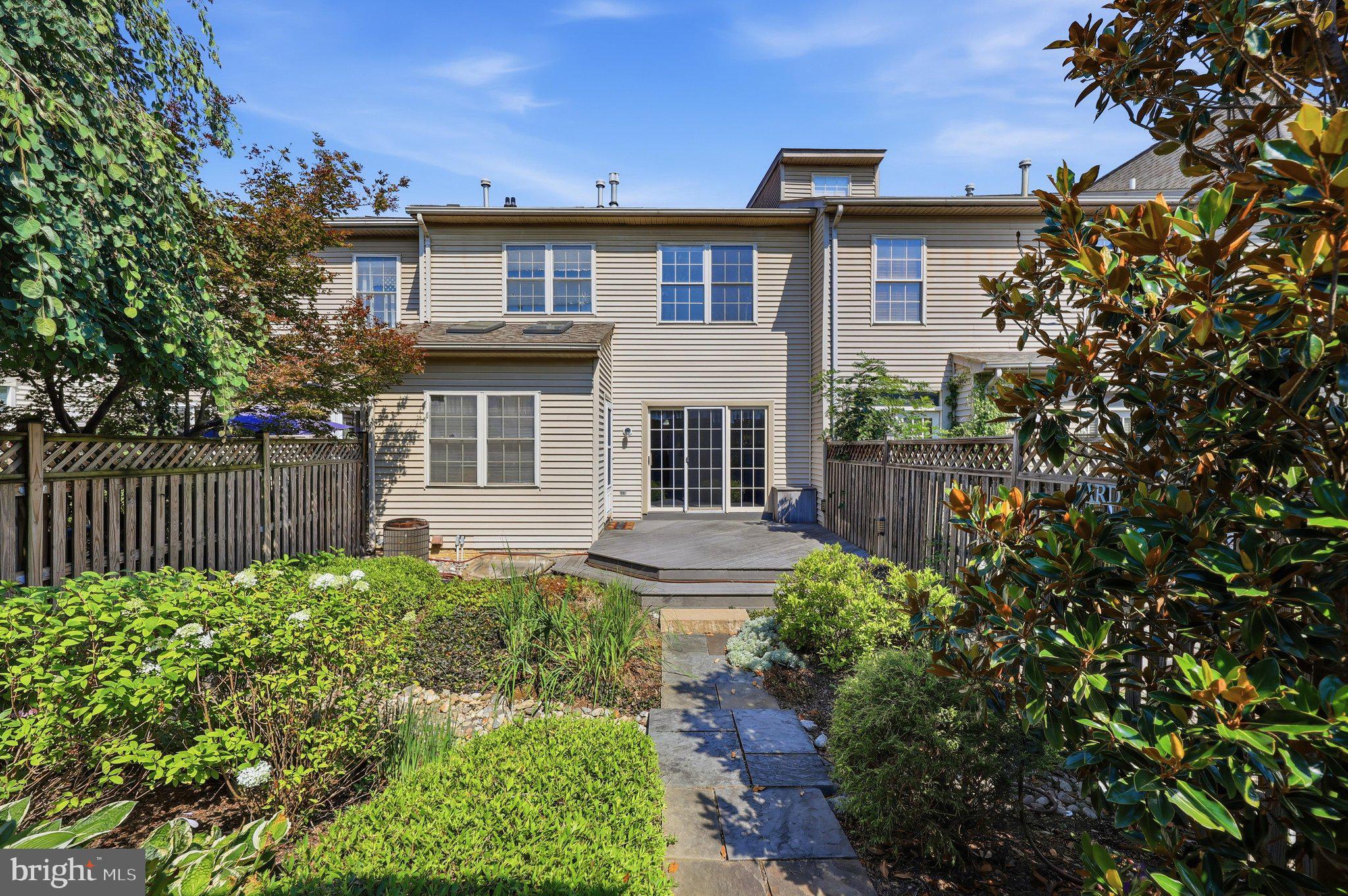 WORMANS MILL - Residential