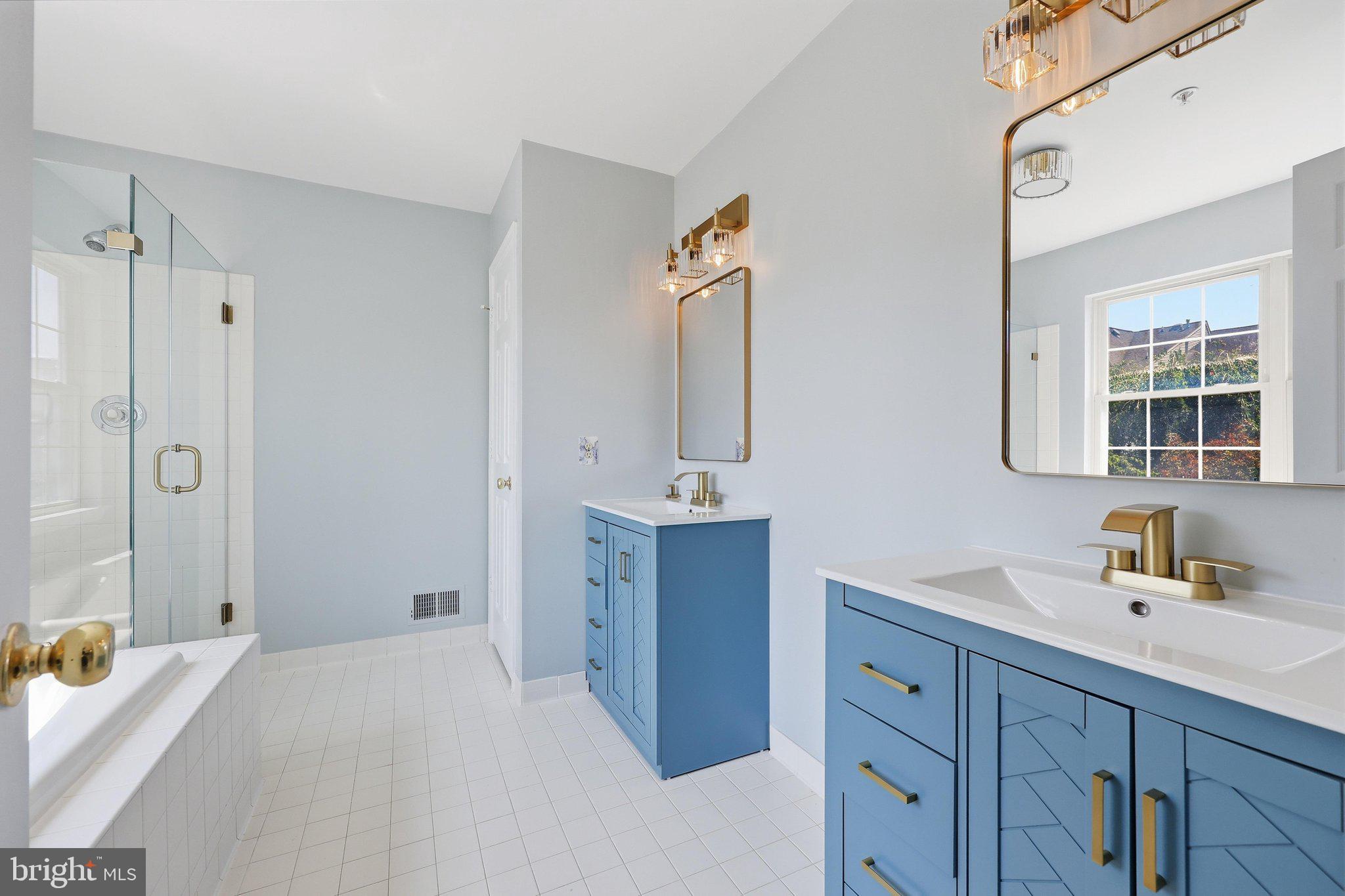 WORMANS MILL - Residential