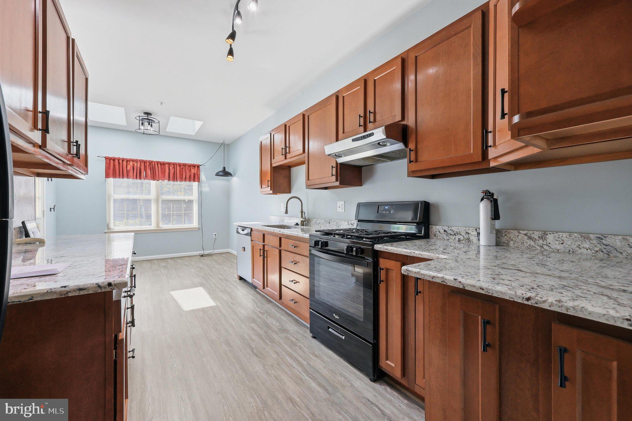 WORMANS MILL - Residential