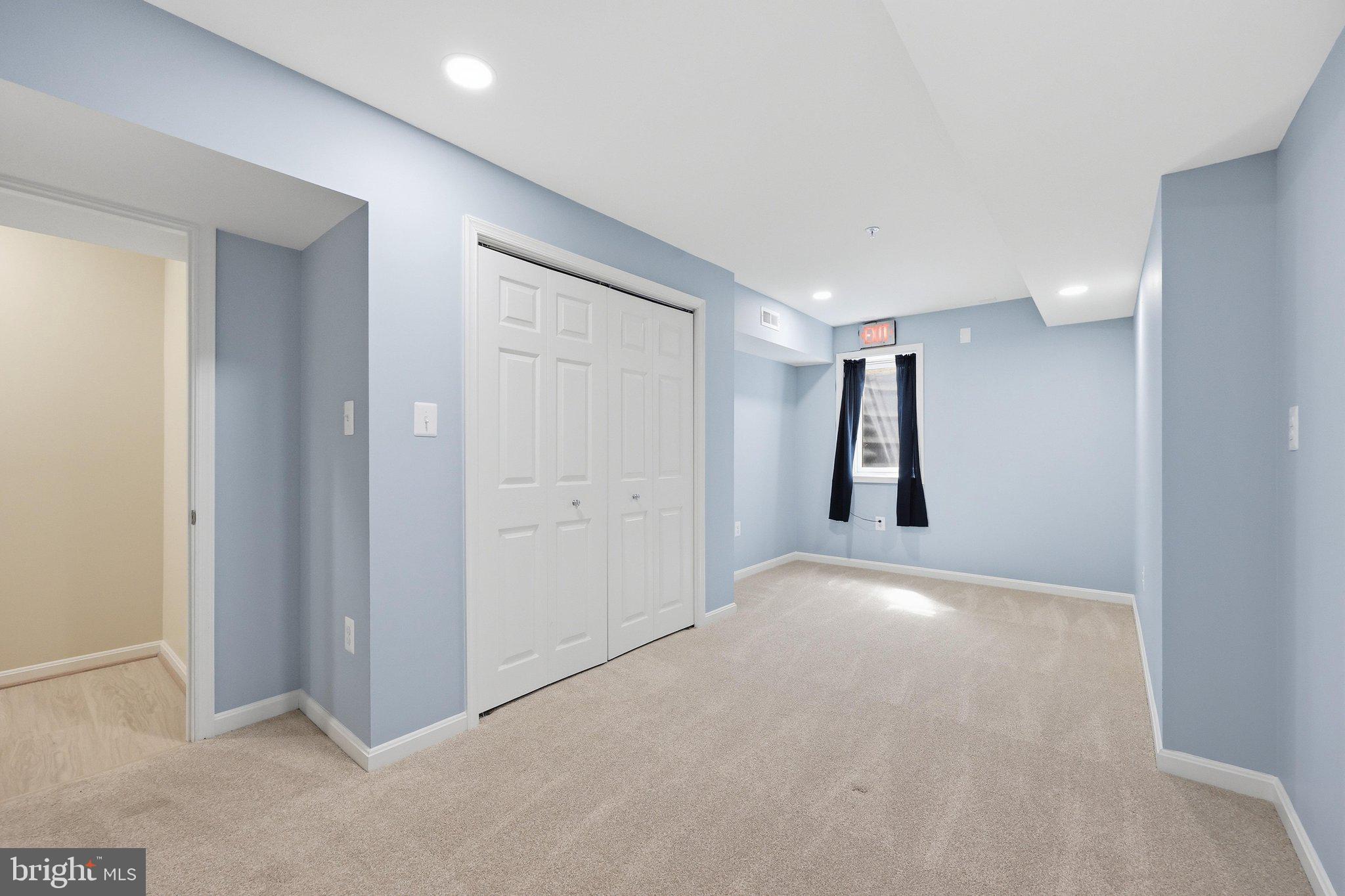 WORMANS MILL - Residential