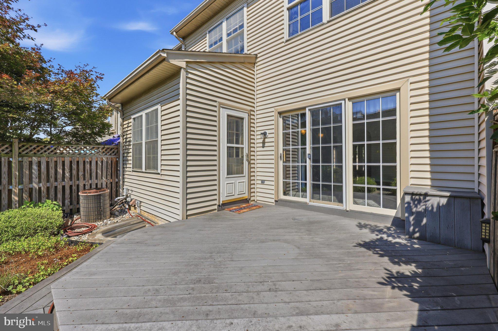 WORMANS MILL - Residential