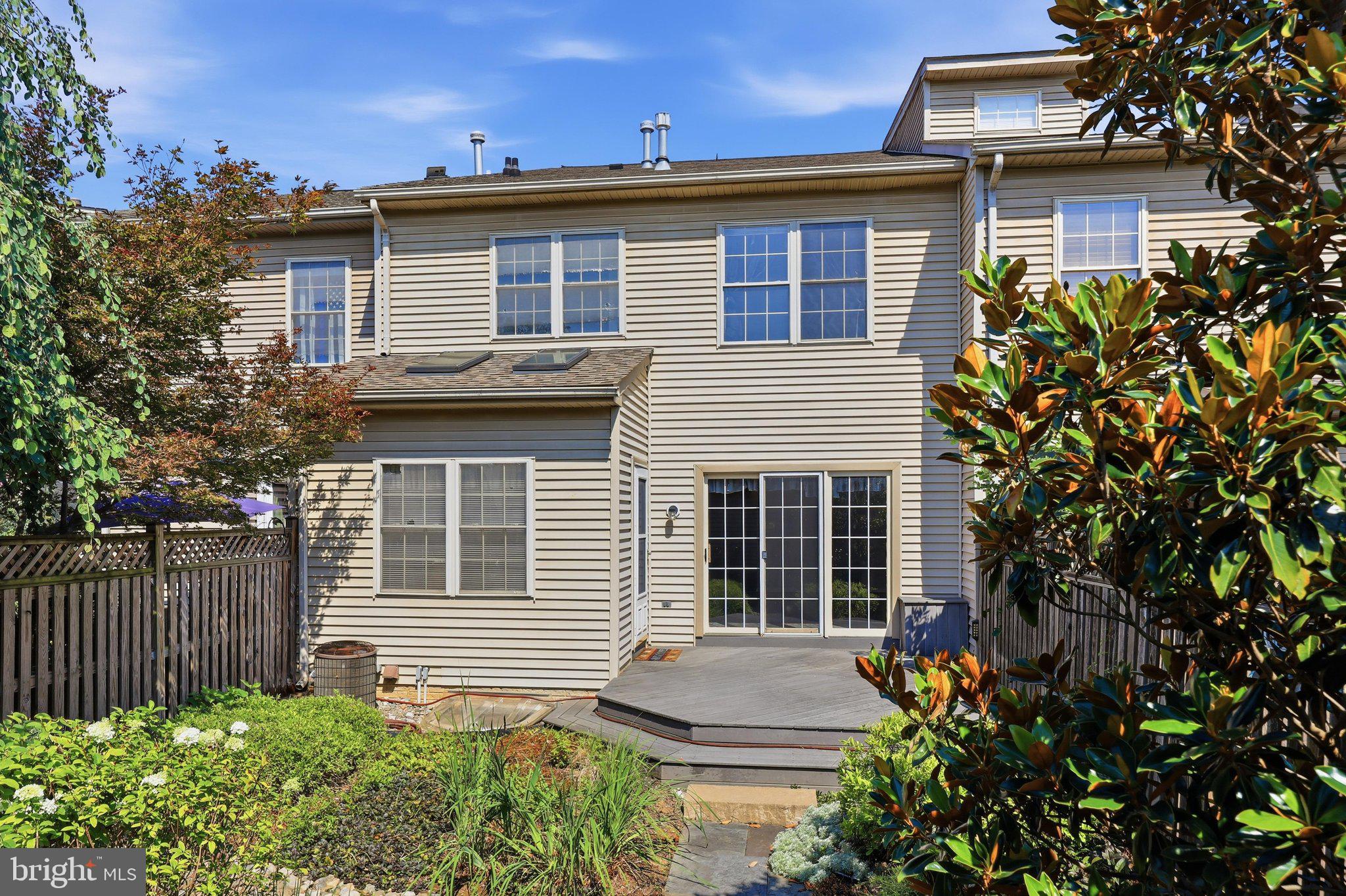 WORMANS MILL - Residential