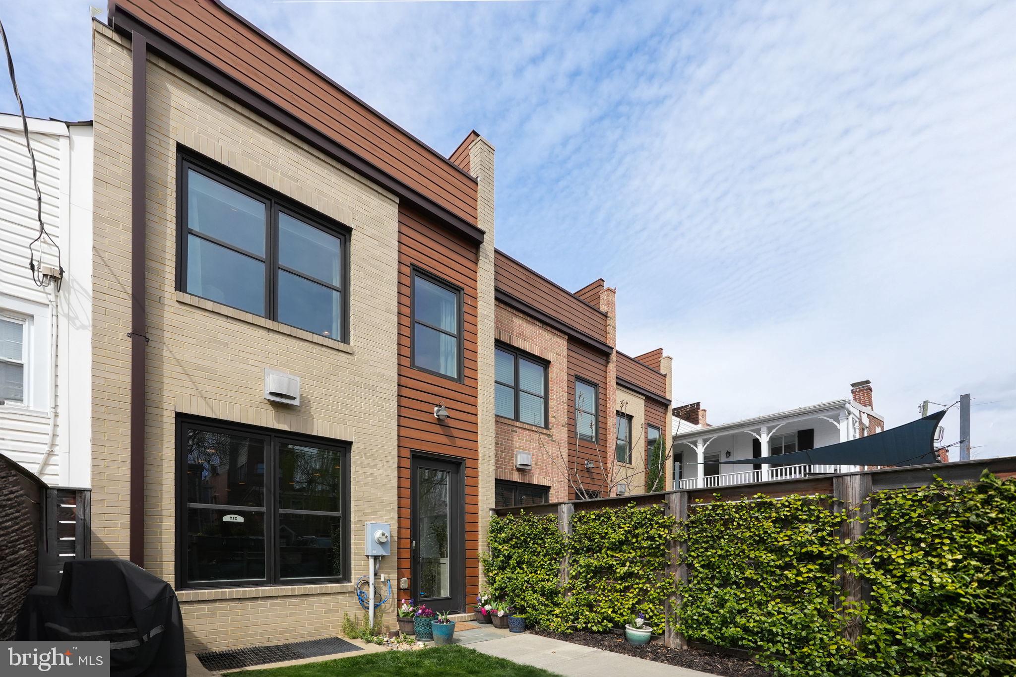 OLD TOWN - Residential