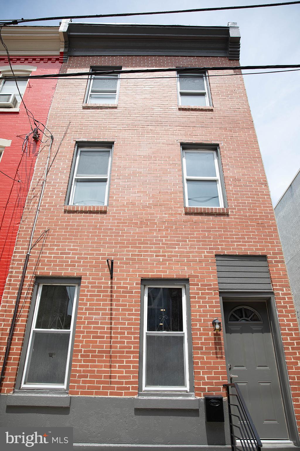 Make sure to request VIDEO TOUR OF THE HOUSE and FLOOR PLAN! Basically NEW CONSTRUCTION SIX bedroom and THREE FULL bathroom SINGLE FAMILY HOME just steps from Temple University! Excellent condition and extremely tight security!! Make this space your own -- it will not last! Available starting August 1, 2025! Central air and heat controllable inside the unit make the space comfortable all year round!! The home has fantastic finishes, large windows, super high ceilings, IN-UNIT clothes washer/dryer, and a modern open kitchen with an island and stainless-steel appliances. You ALSO have an amazing Patio and Deck and last but not least TONS of Storage Space. Again, don't wait long, it will not last at this price!  Residents are responsible for all utilities. First month, last month, and one-month security deposit due prior to move-in. $39.99 application fee per applicant.Pets are okay. Every pet must be under 25lb.  $35 pet rent/month,$250 deposit for cat, and $500 deposit for dog.
