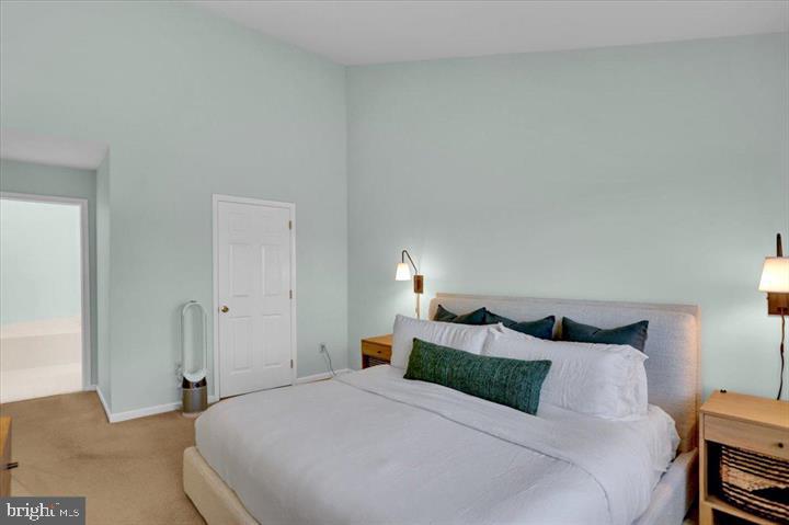 WATERFORD GREENE - Residential