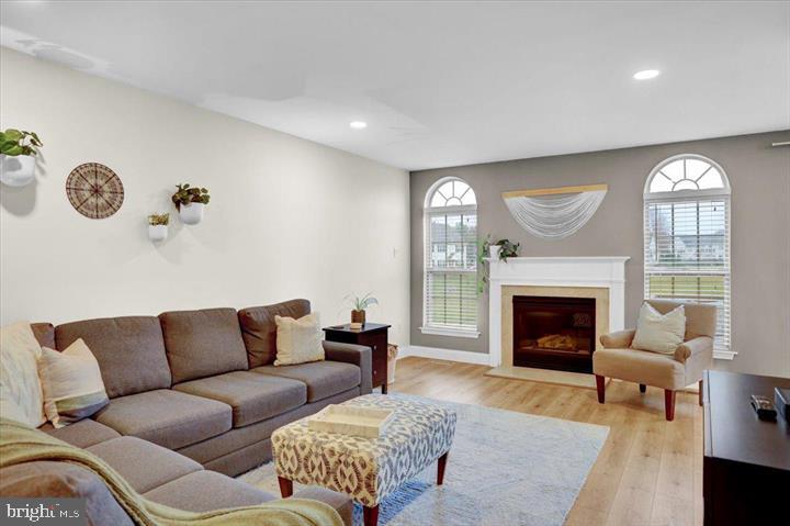 WATERFORD GREENE - Residential