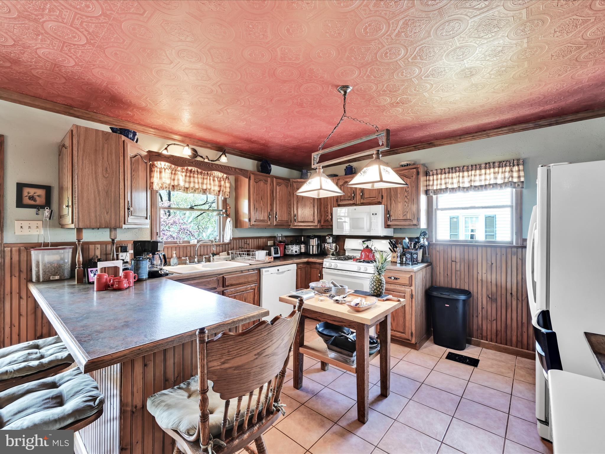 POTTSVILLE - Residential