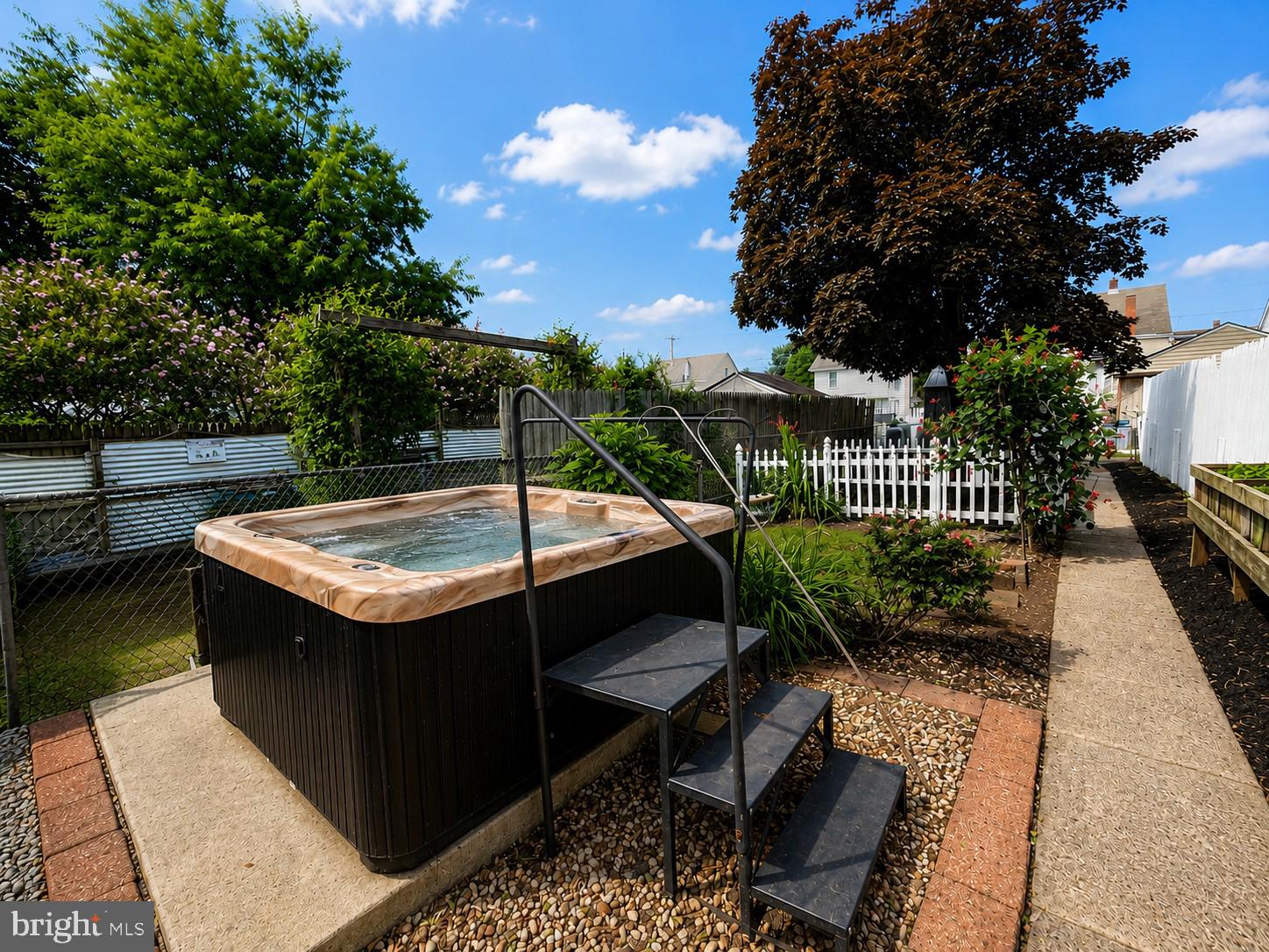 BRISTOL - Residential