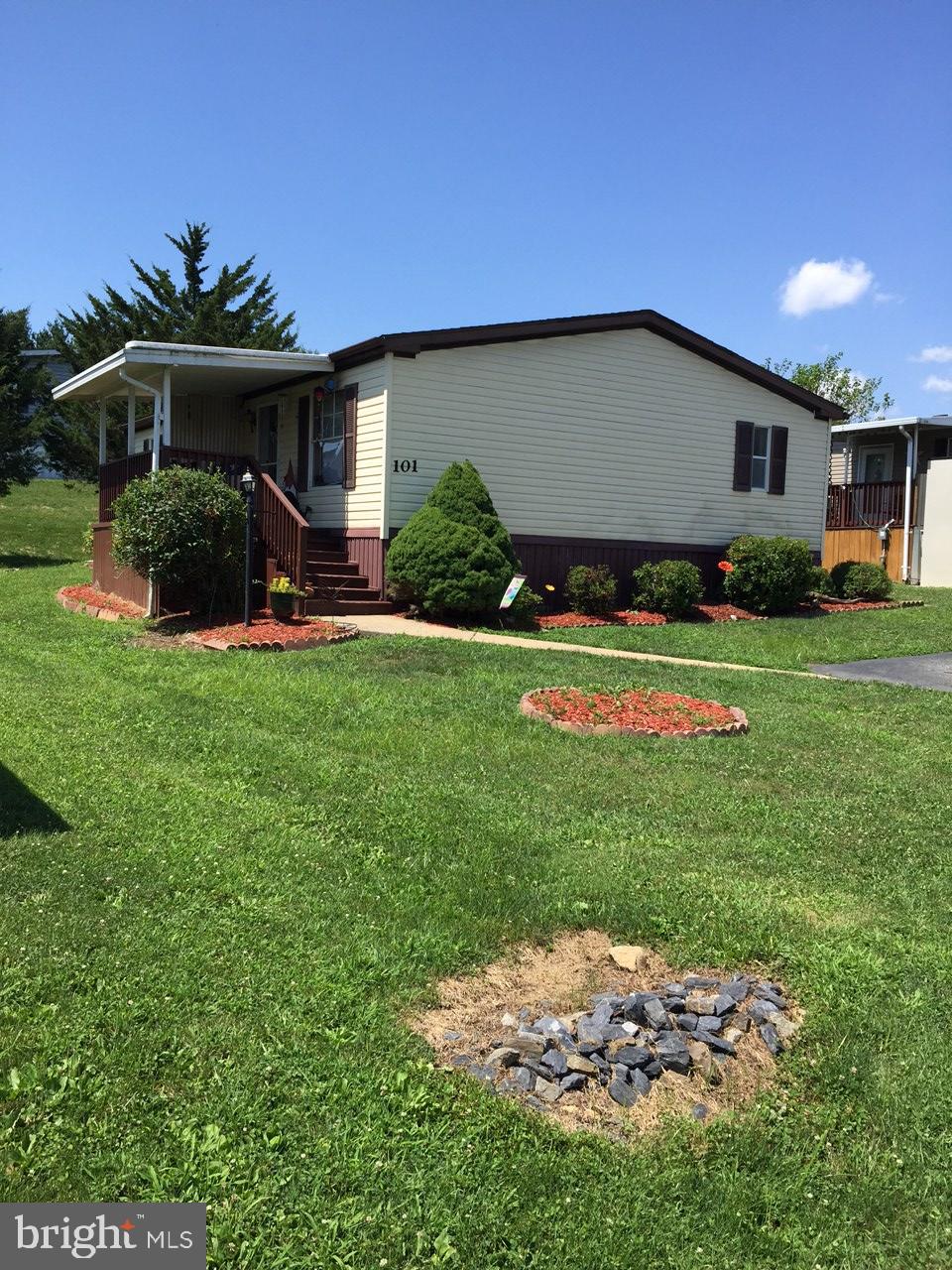 Freshly painted, move in ready