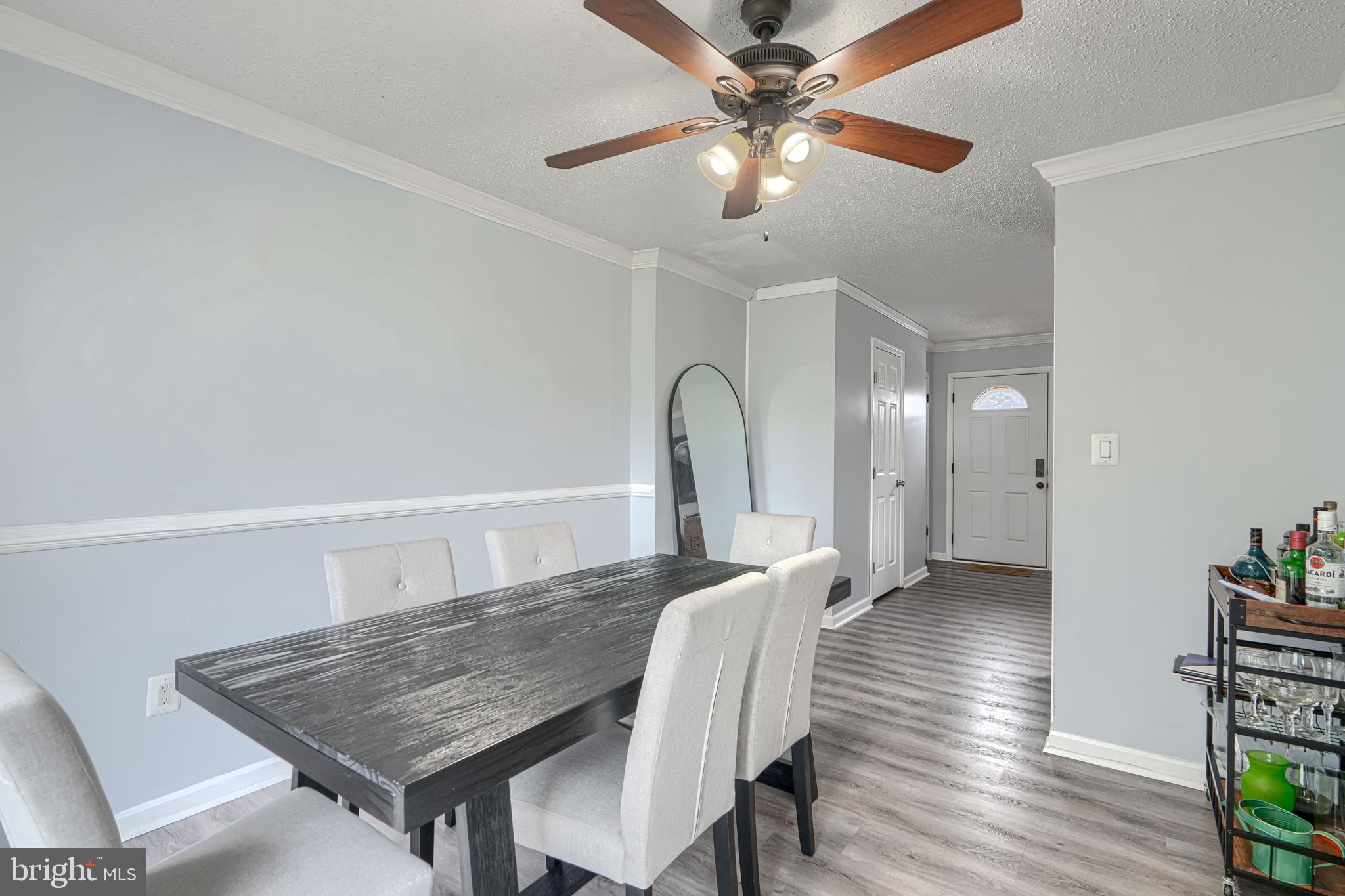 WOODSDALE MANOR - Residential