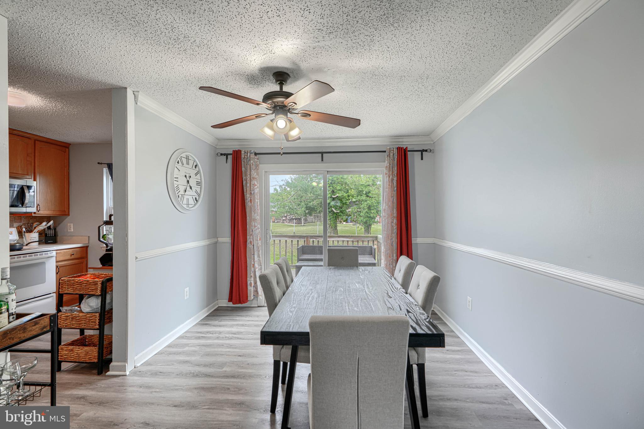 WOODSDALE MANOR - Residential