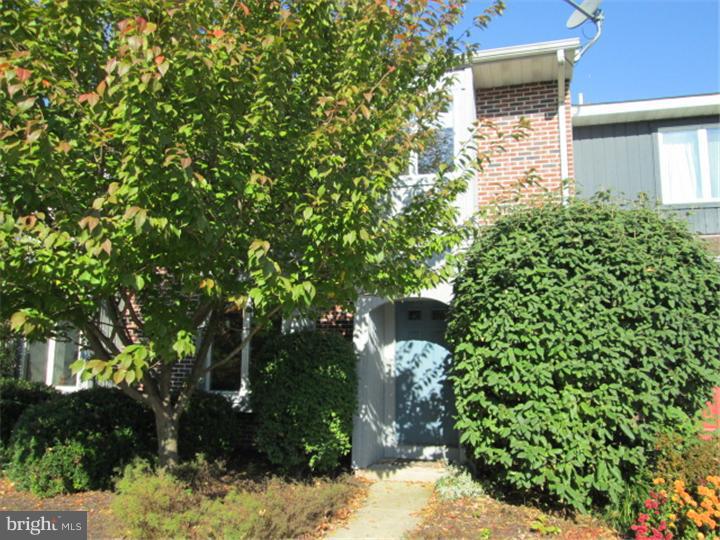 Rosewood Glen townhome features gas heat, central air, two large bedrooms; one with private bath, formal dining room and deck. Walk to park/rec area. A great opportunity in a central location. Property being sold "As Is".