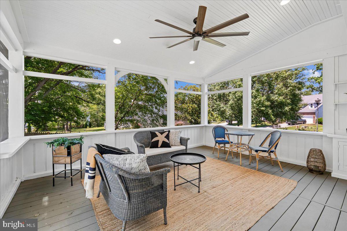 CHRISLAND ANNAPOLIS COVE - Residential