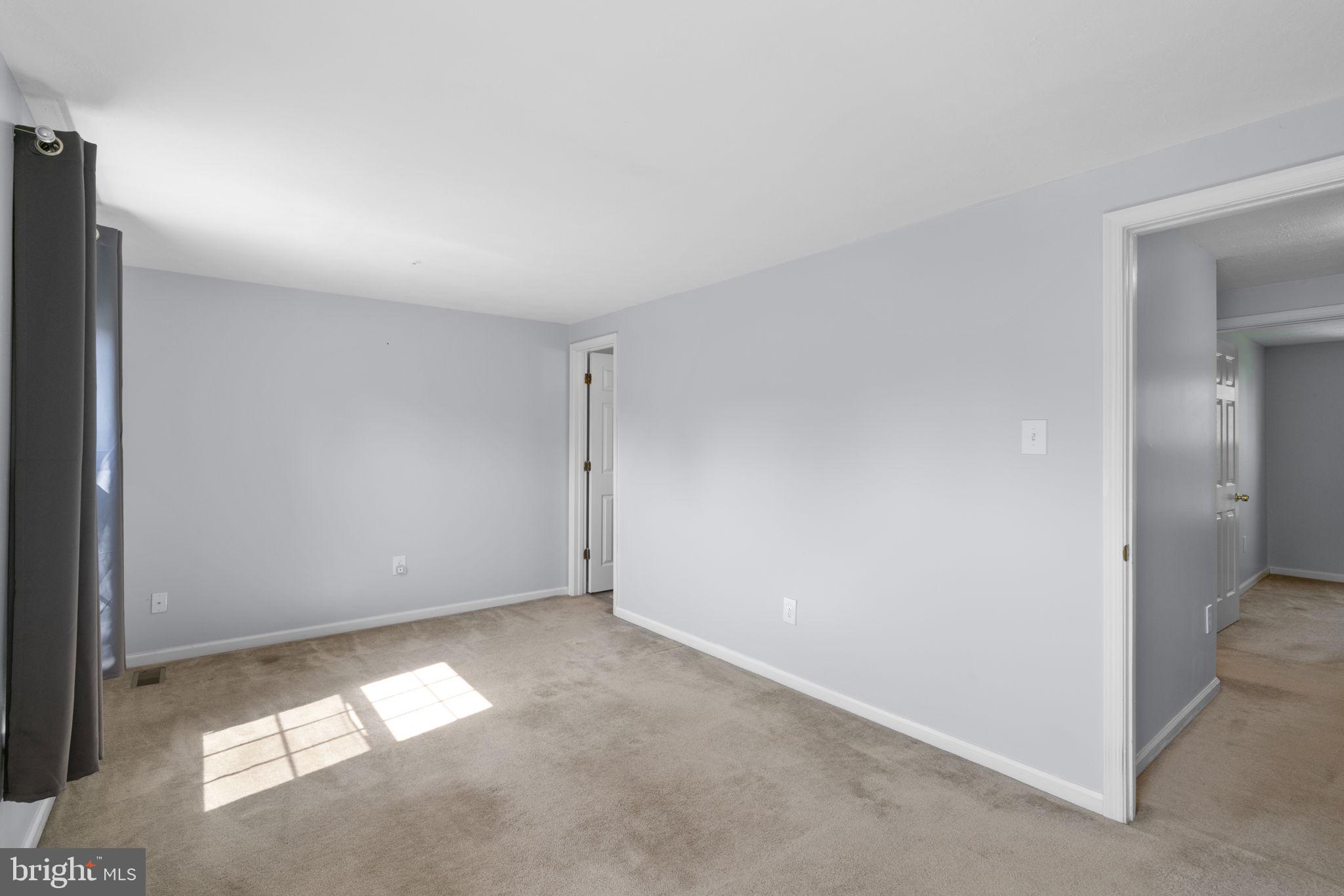 WEST SHORE - Residential
