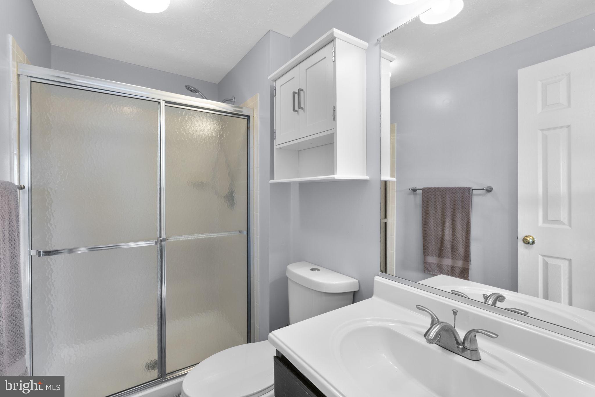 WEST SHORE - Residential