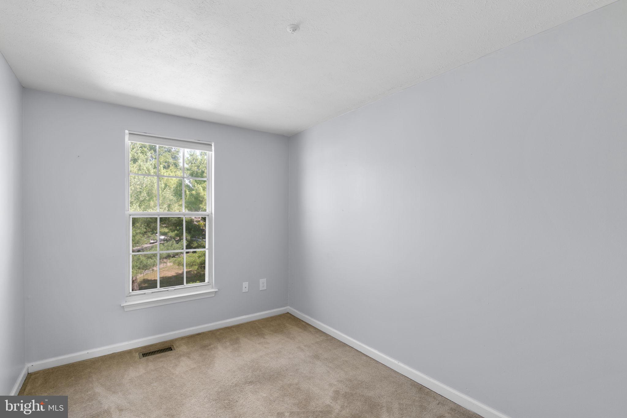 WEST SHORE - Residential