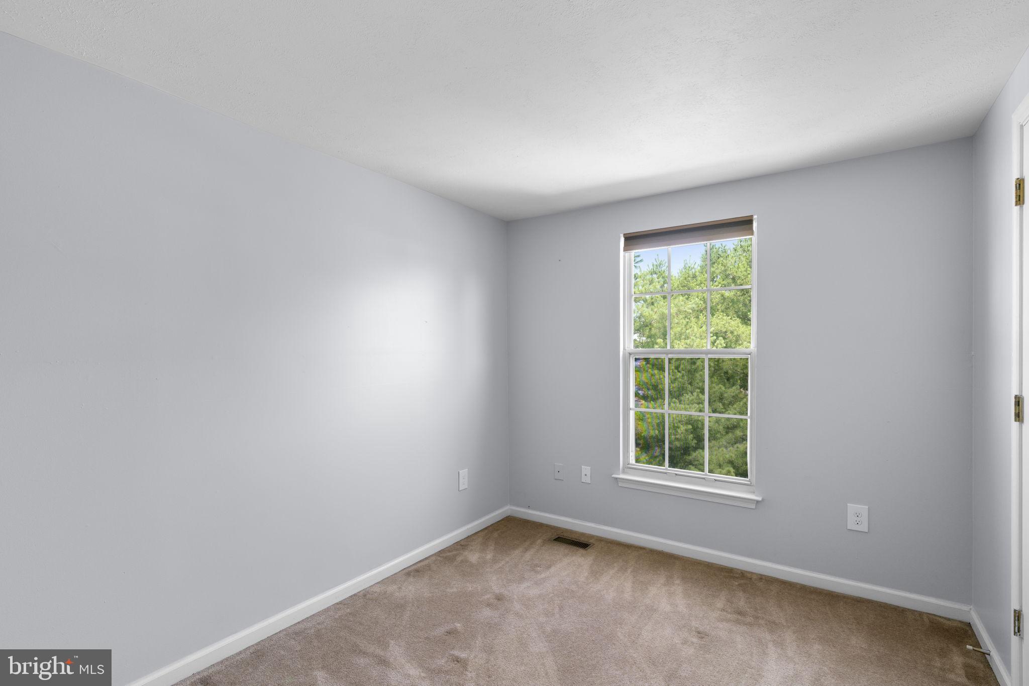 WEST SHORE - Residential