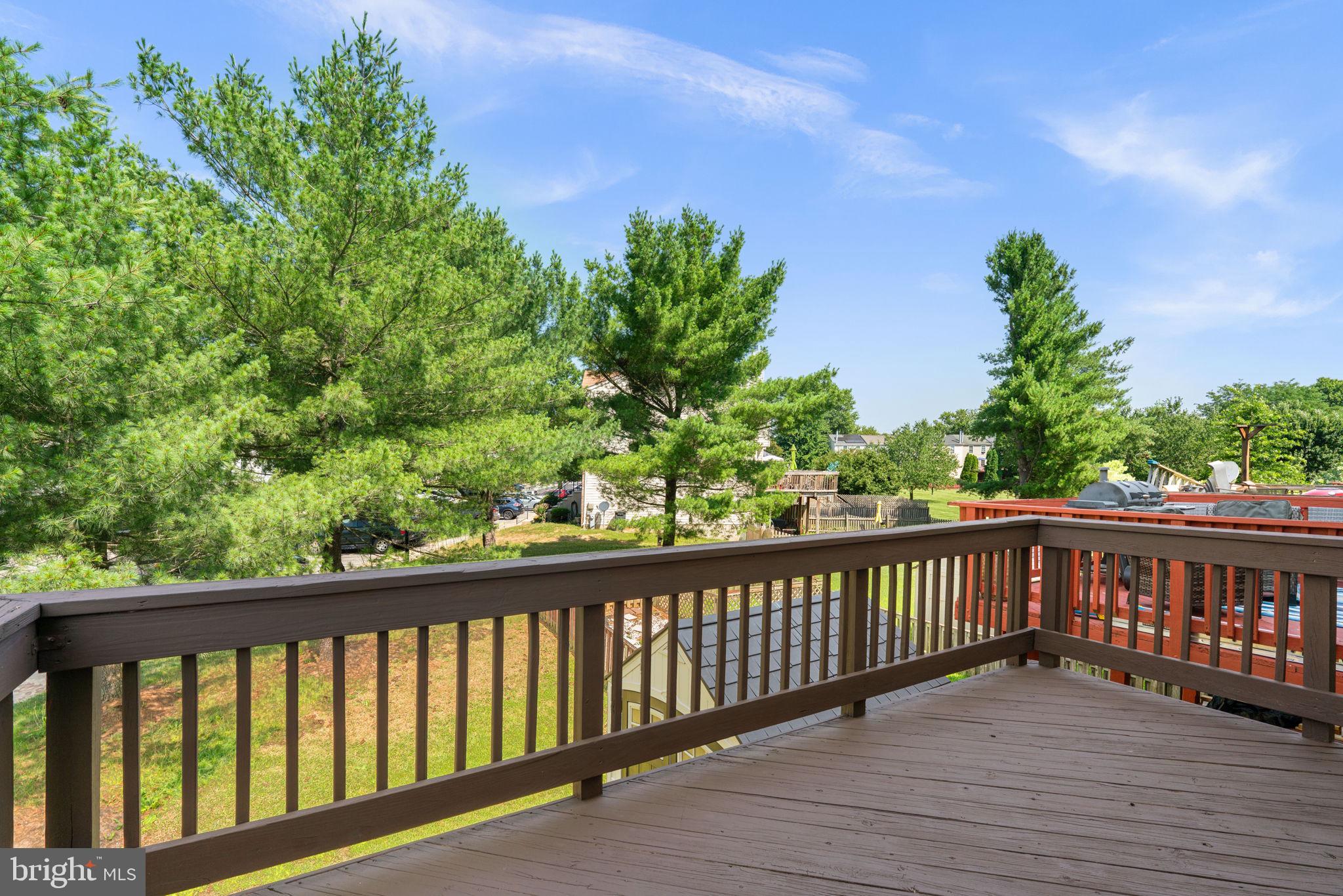 WEST SHORE - Residential