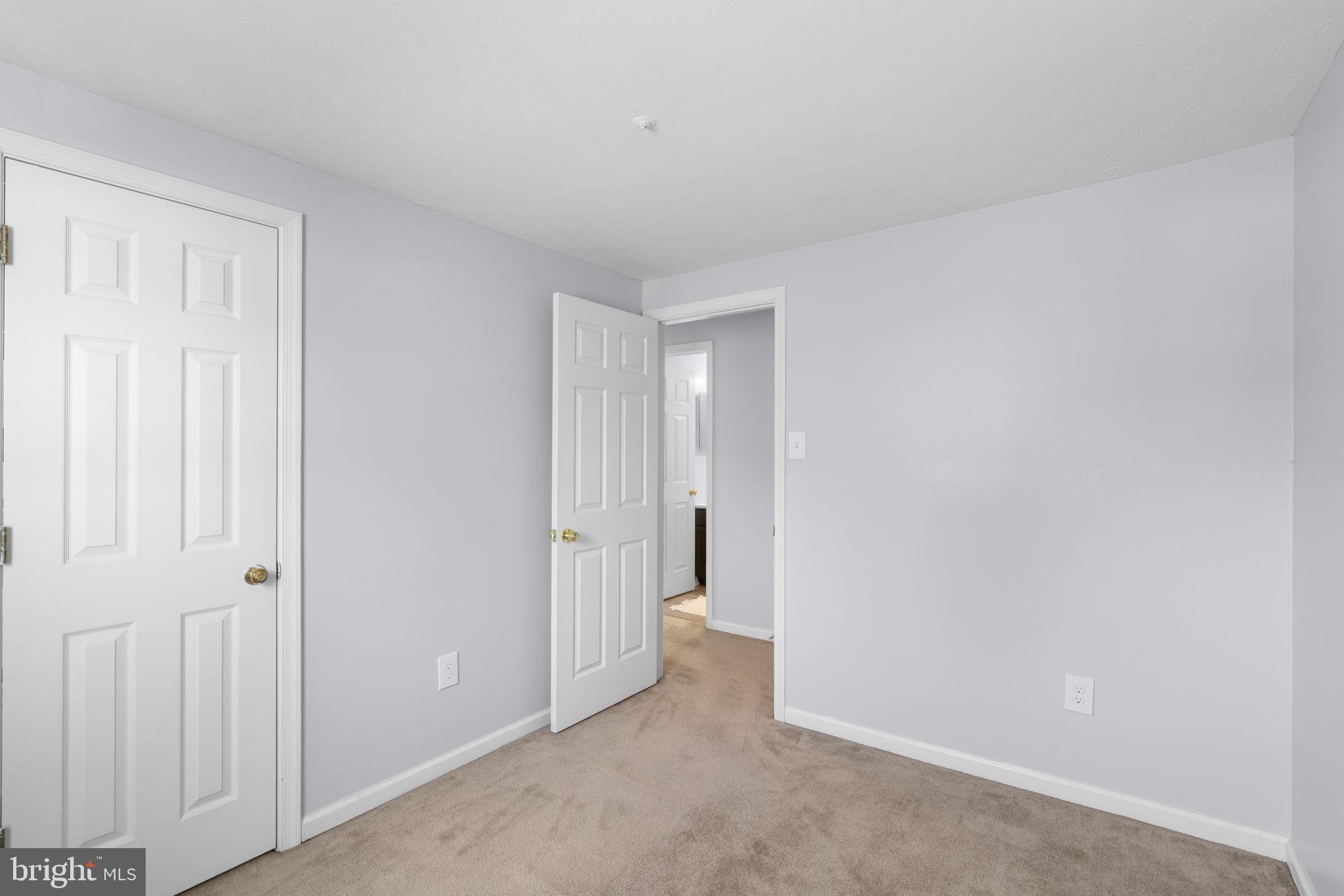 WEST SHORE - Residential