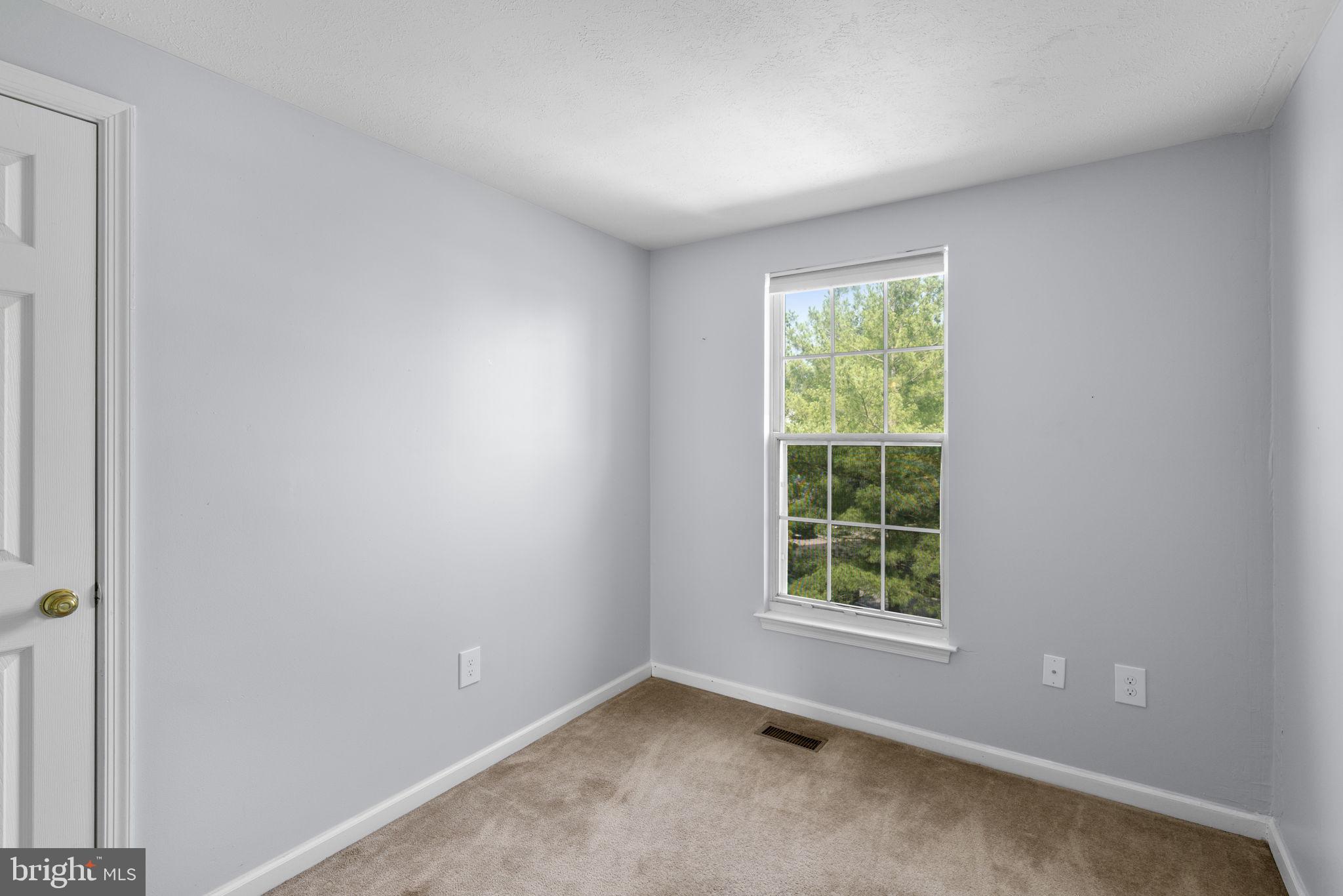 WEST SHORE - Residential
