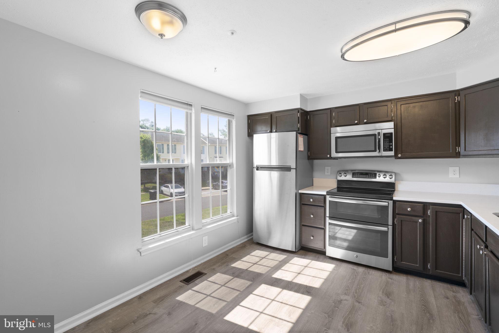 WEST SHORE - Residential