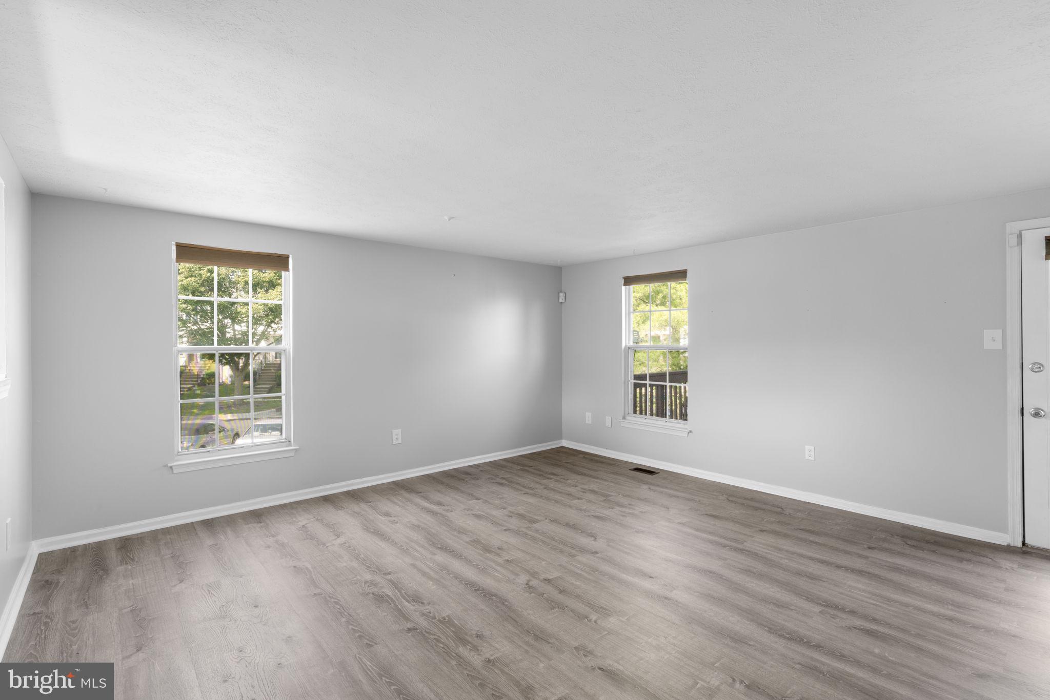 WEST SHORE - Residential