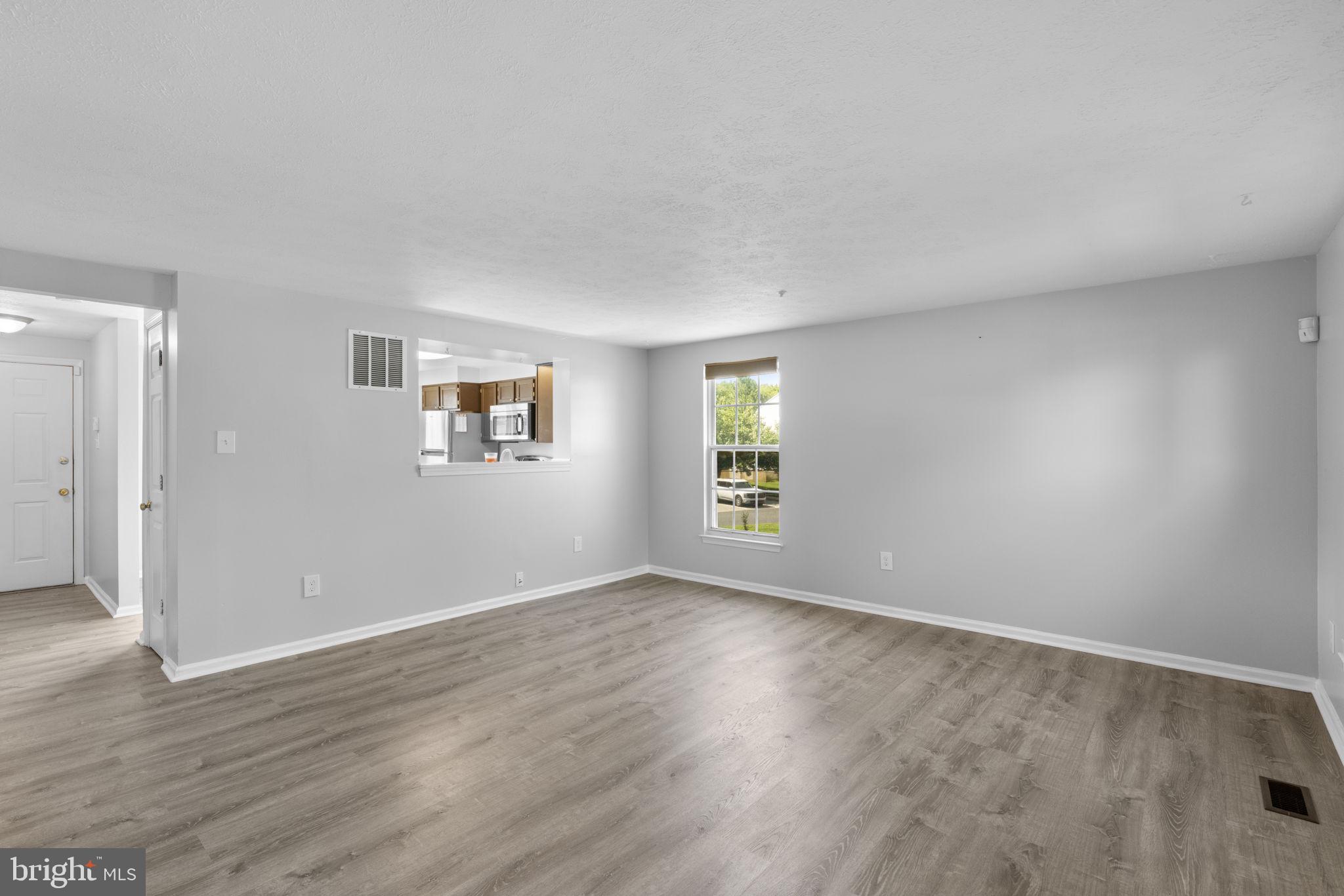 WEST SHORE - Residential