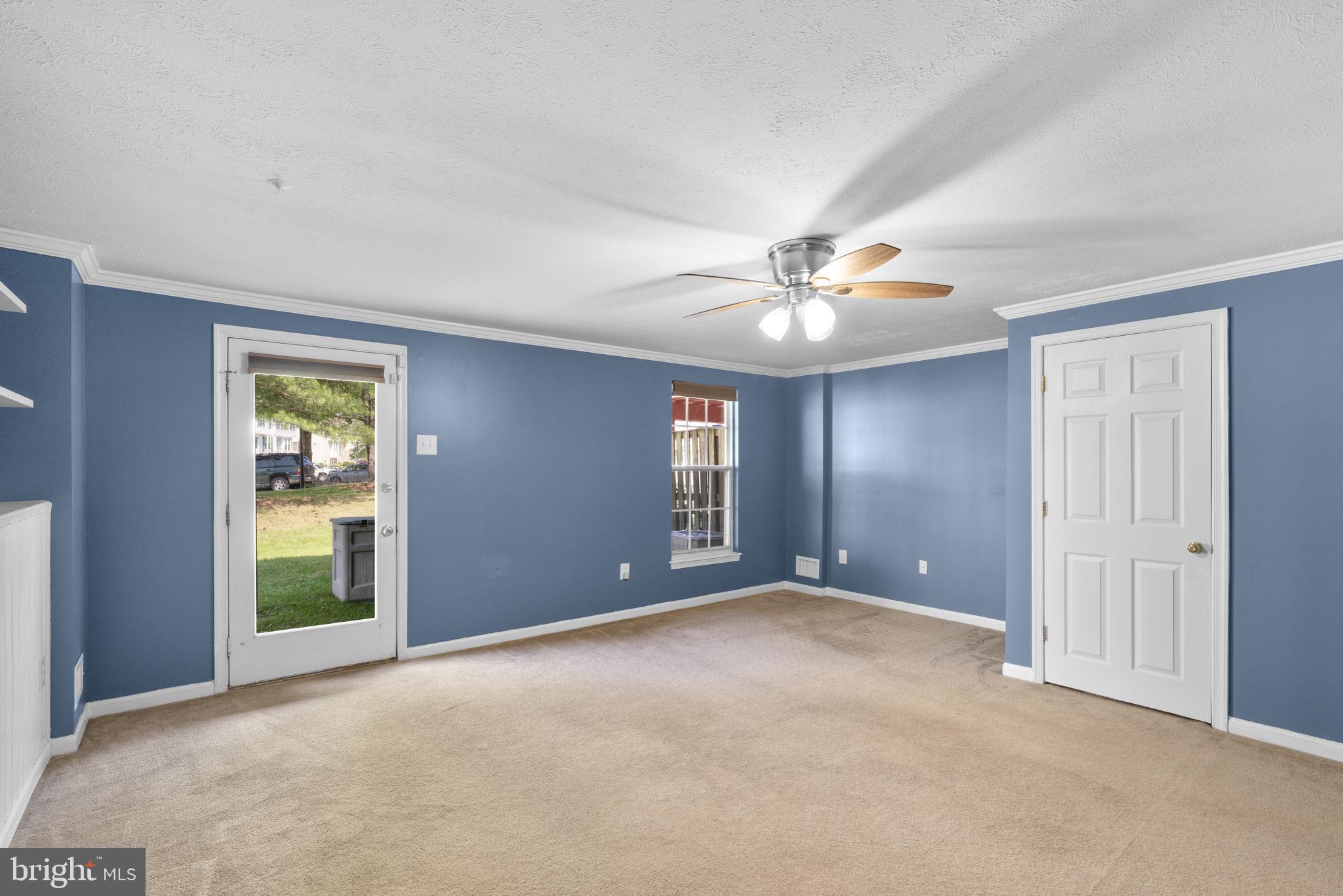 WEST SHORE - Residential