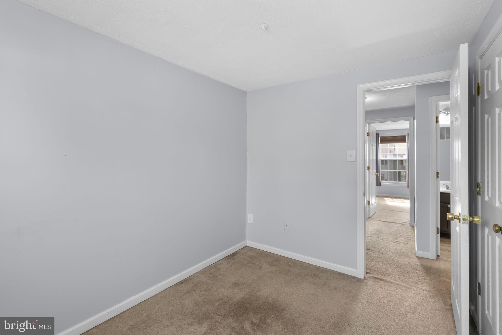 WEST SHORE - Residential