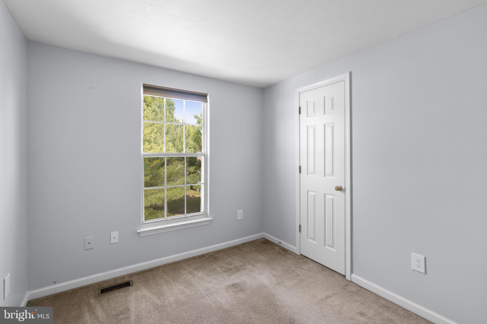 WEST SHORE - Residential