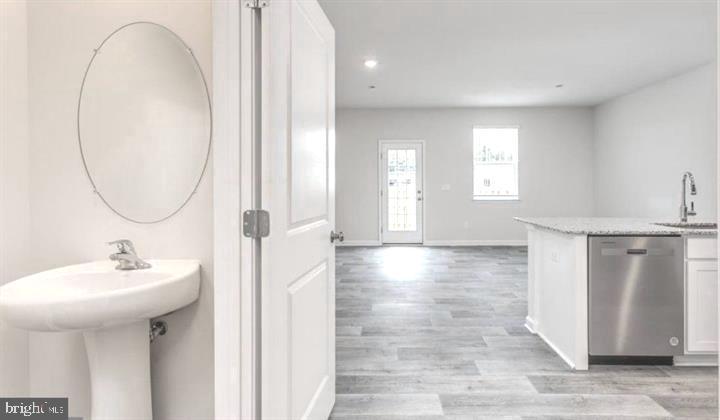 TOWNES AT TEVIS - Residential Lease